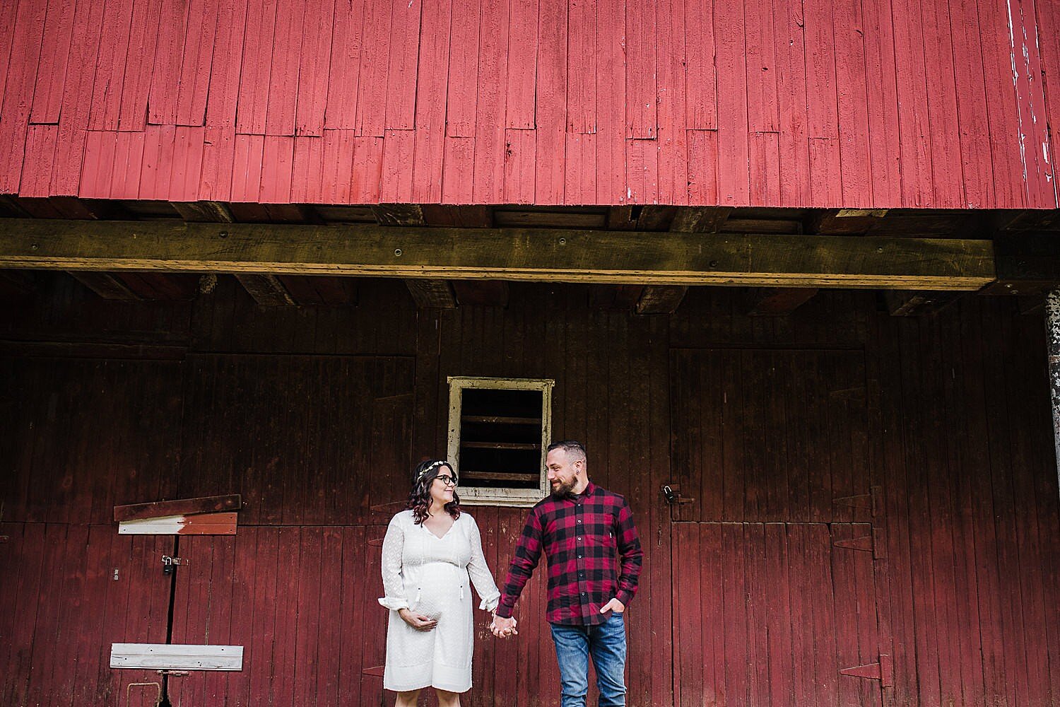 Lancaster fall maternity session at Chickies Rock