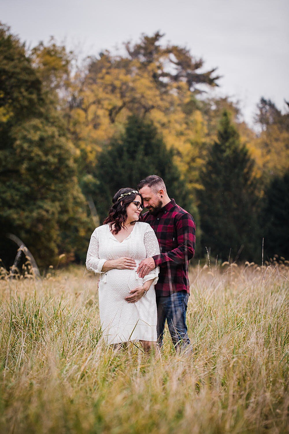 Lancaster fall maternity session at Chickies Rock