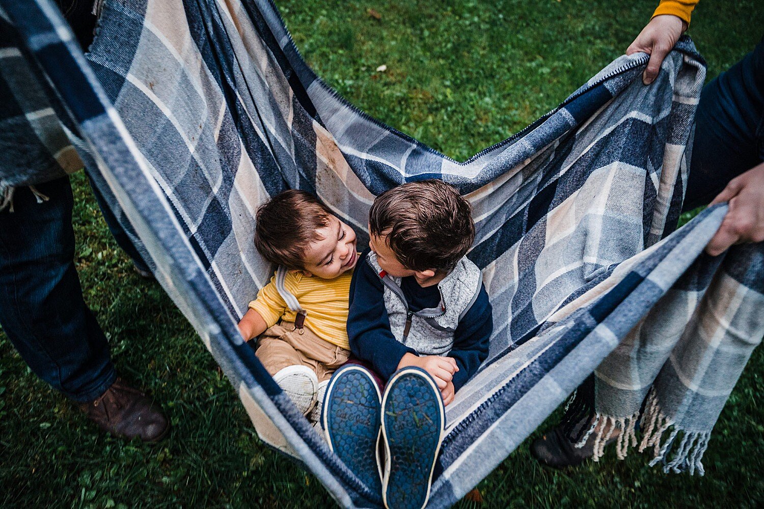 Fall family photo session at Longs Park