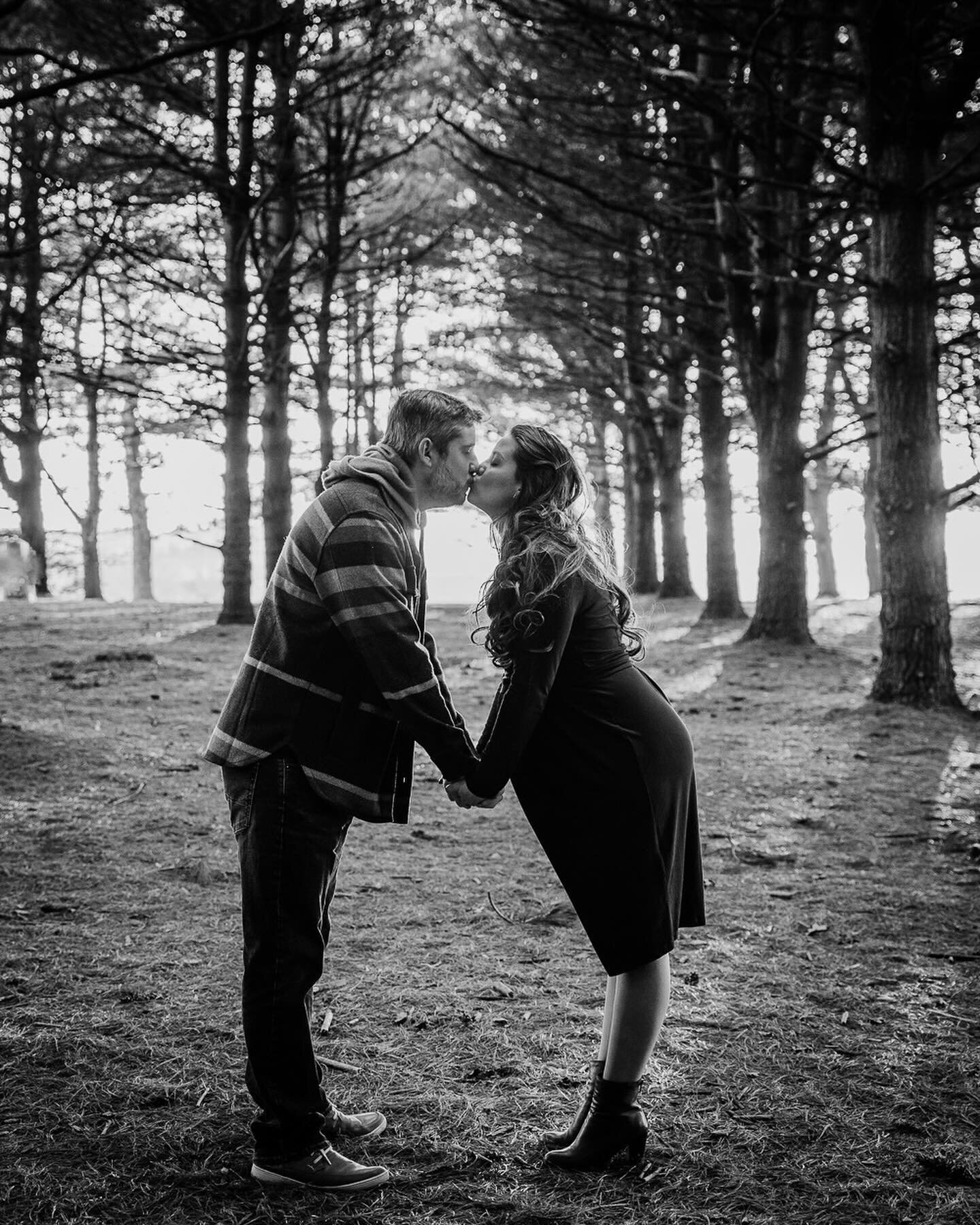 This adorable pair is expecting their little girl this spring and I was interested to learn that they moved to Lancaster all the way from Brazil a couple years back! It ended up snowing on the date we initially chose for this session so I&rsquo;m tha