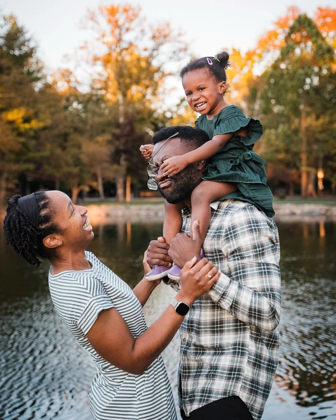 We could all use a little more joy and this family had me smiling and laughing the whole time. Capturing joy is always a goal in my photography and this session was bursting at the seams with joy! If only I had a recording of this little girl’s