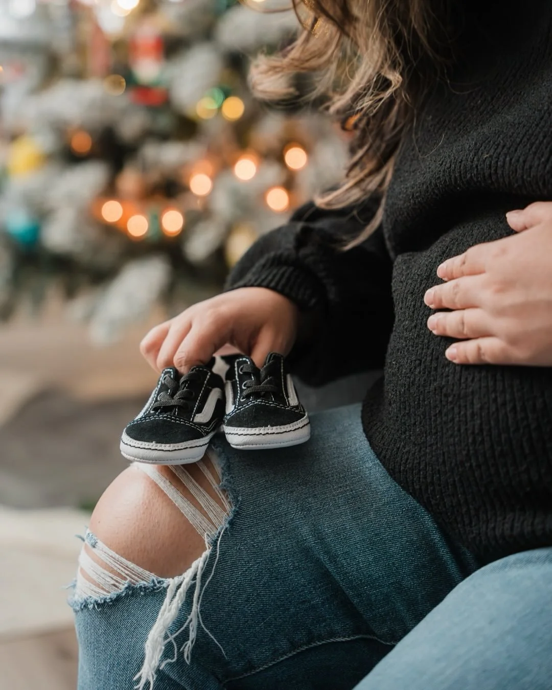 I consider it no small honor to be invited into a family&rsquo;s home to photograph their story. This couple brought so many personal touches to their in-home maternity session and I loved capturing them in their element. They are both avid board gam