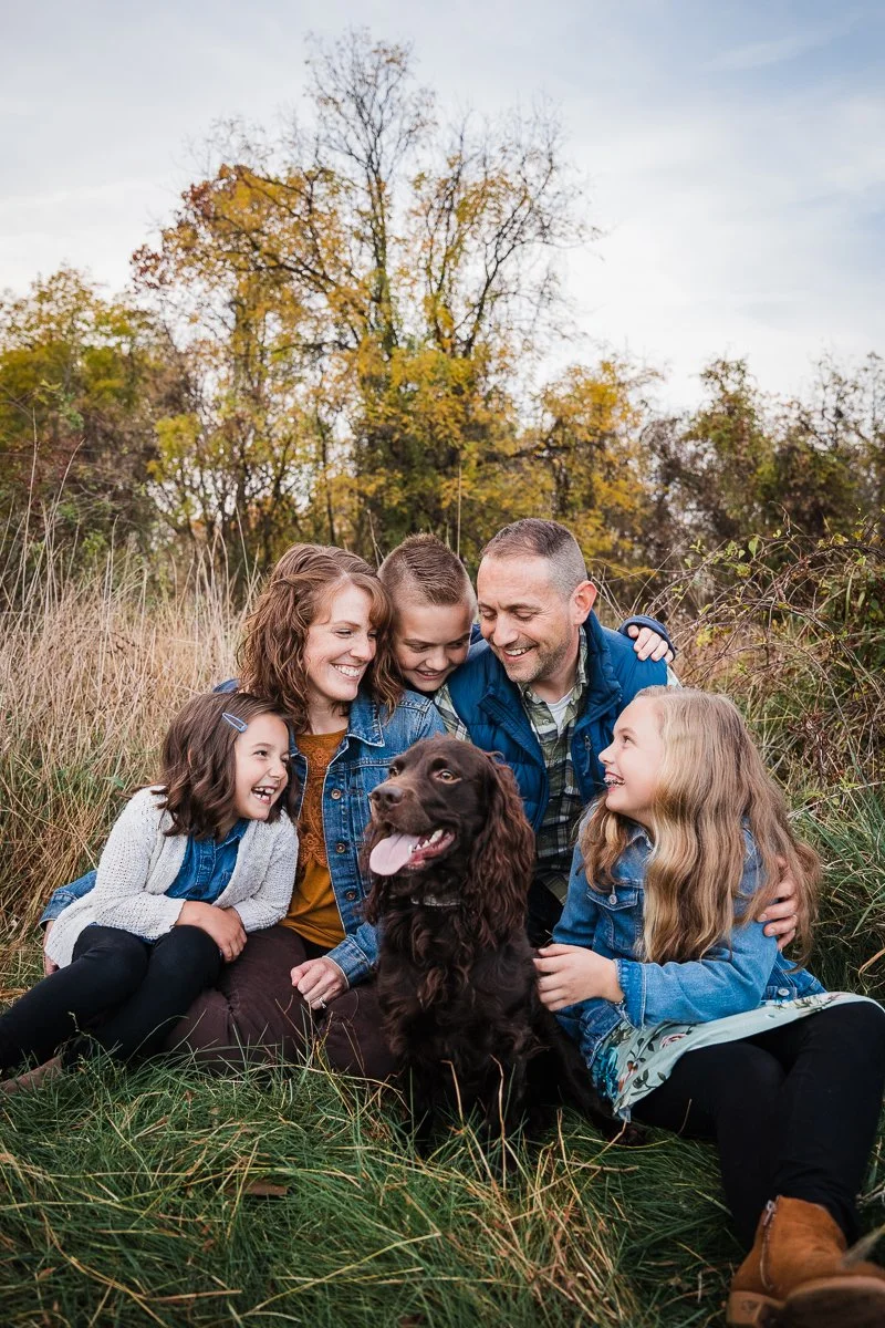 22-10-28 Yoder family-67.jpg