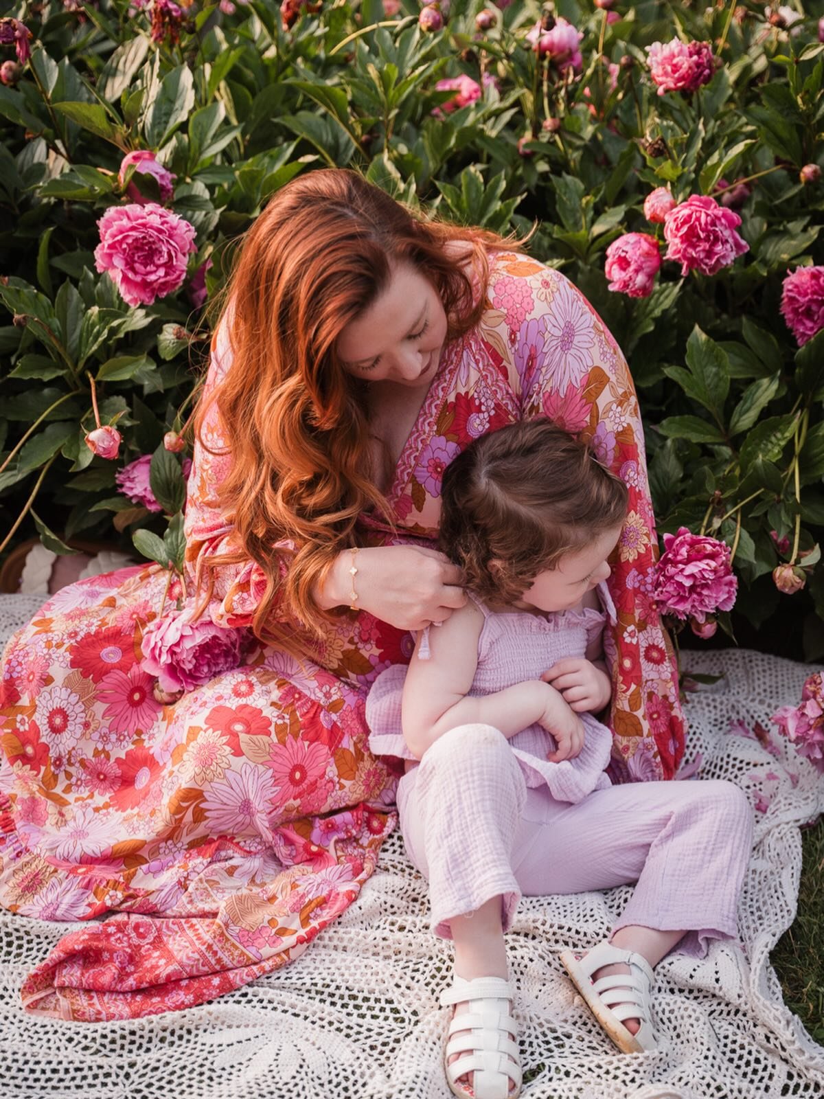 In case you haven&rsquo;t heard, peonies are my favorite flower and I&rsquo;m offering my first ever peony garden mini sessions on Monday, May 18!

These are the last mini sessions I&rsquo;ll be offering until November. The location @apeonygarden806 