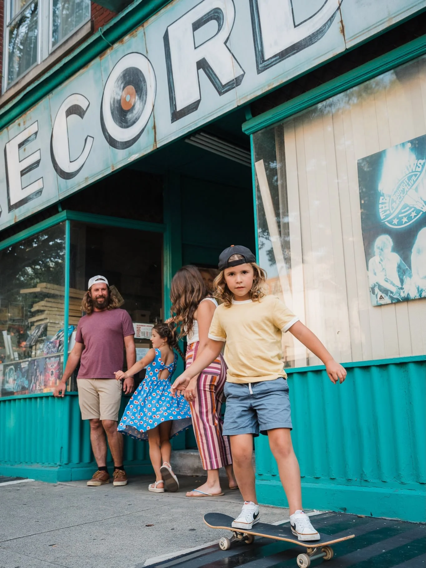 Filling my cup with colorful, candid summer photo sessions lately and this downtown Lancaster City family session brought me so much joy! 

The kids wanted to incorporate some of their interests, which included skateboarding and drawing. Mom and Dad 