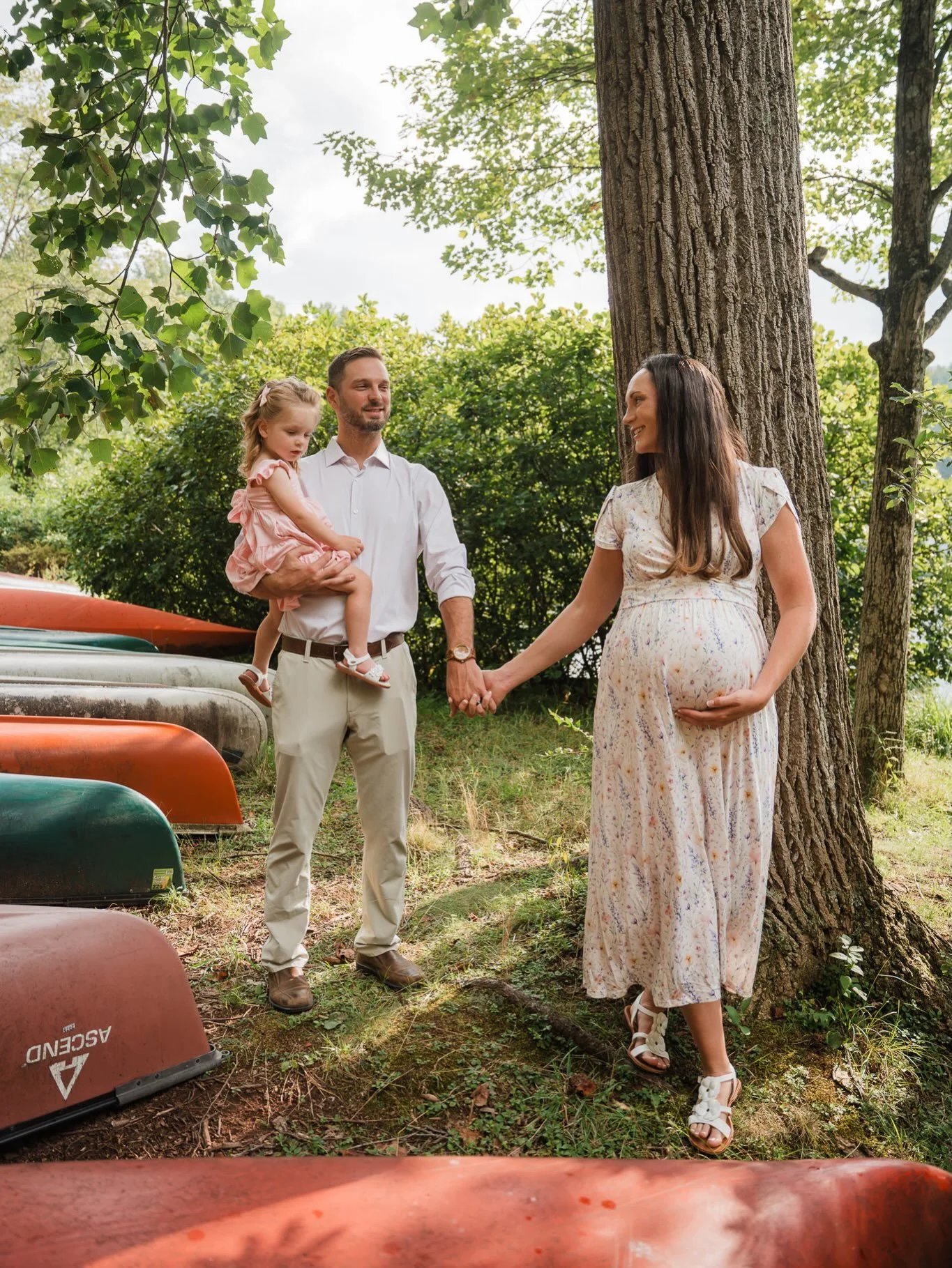 If you&rsquo;ve ever had a photo session with me before that included toddlers, you probably know I am extremely patient and love to encourage play. I know that it can take time to warm up, and that toddlers can be very opinionated. I never pressure 