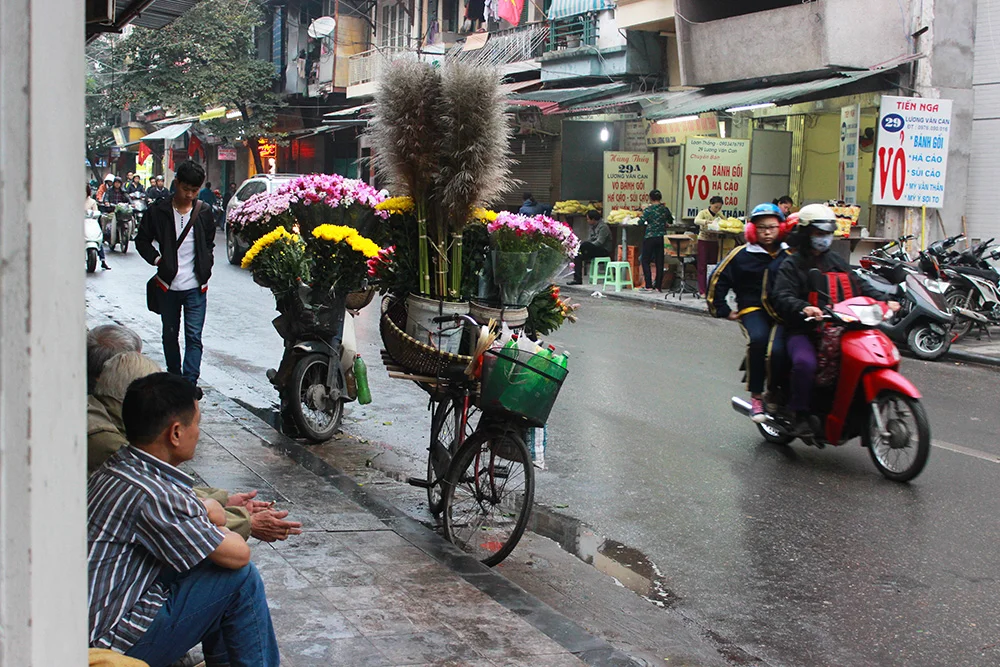 Hanoi-Flowers.jpg