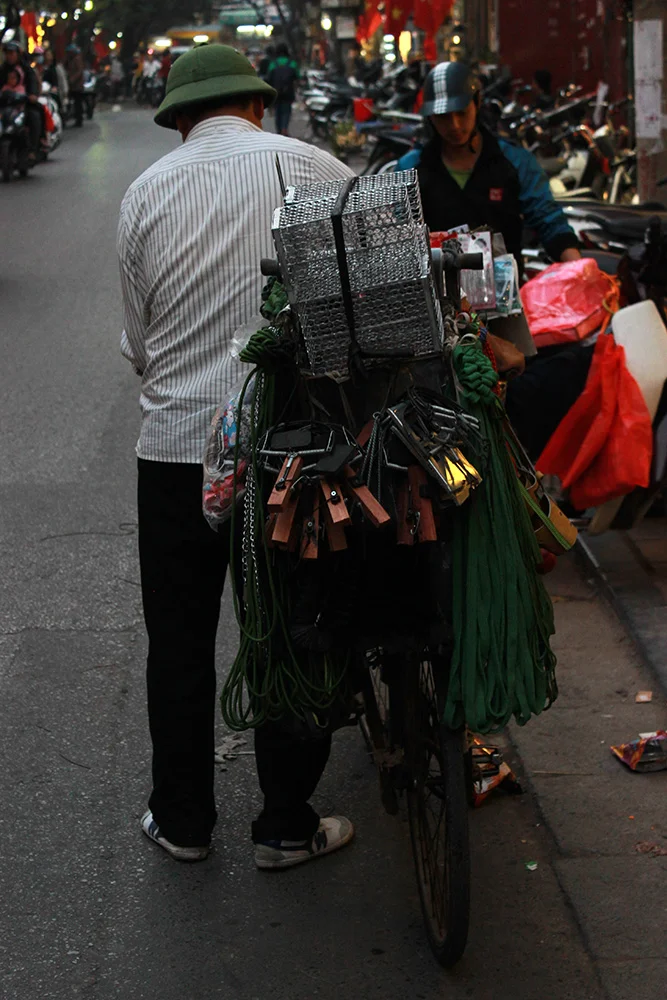 Hanoi-bikeman.jpg