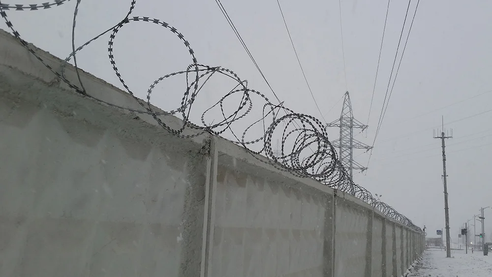 Razorwire.jpg