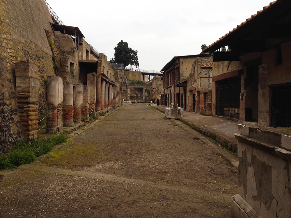 Herculaneum-Streets-2.jpg