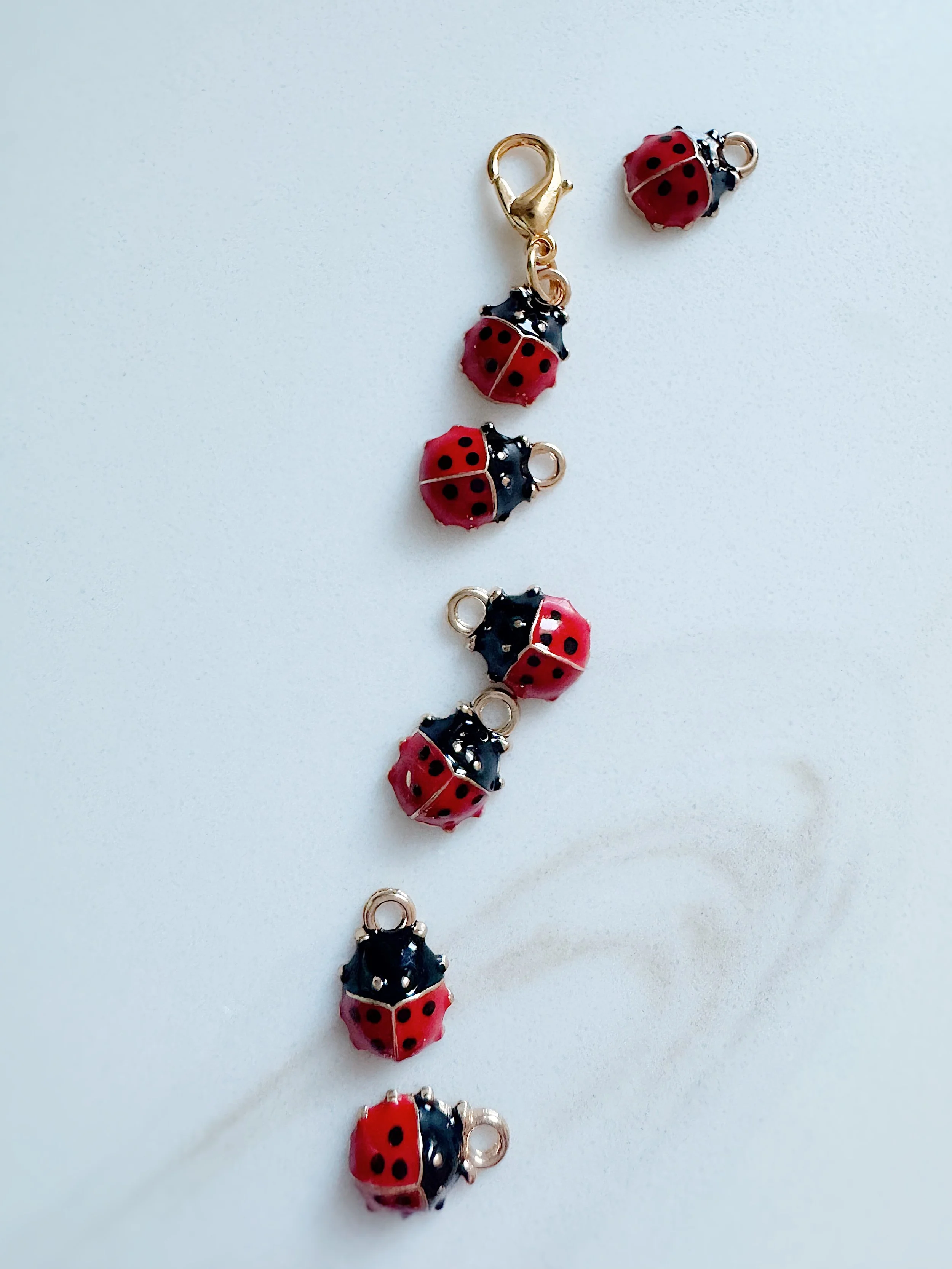 Minigoldladybug2.jpg