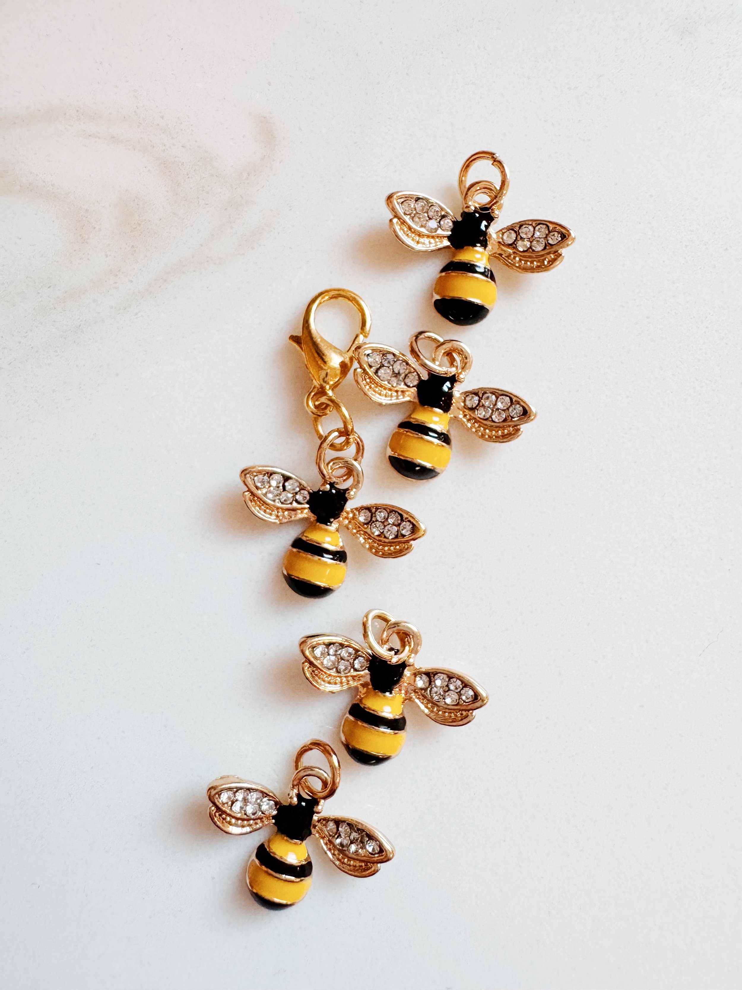 Bee7.jpg