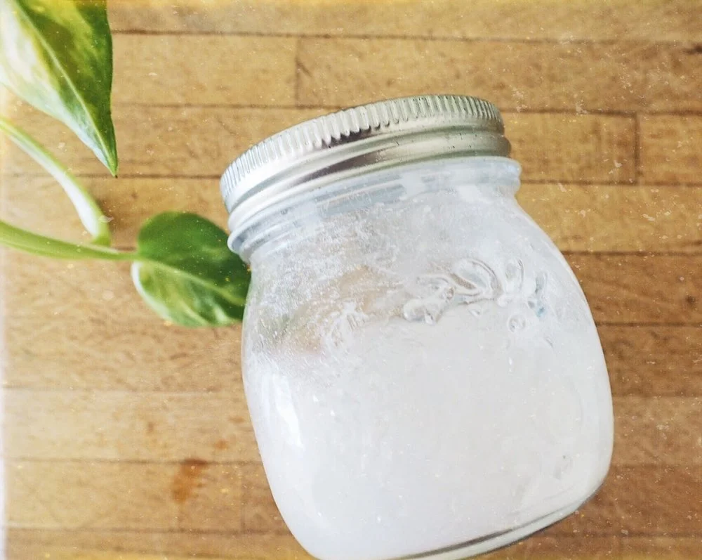 DIY NATURAL SIMPLE ZERO WASTE TOOTHPASTE