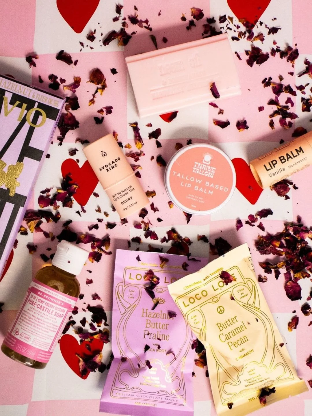 photography work from february valentines campaign 

see updated work on www.frockled.com ✶