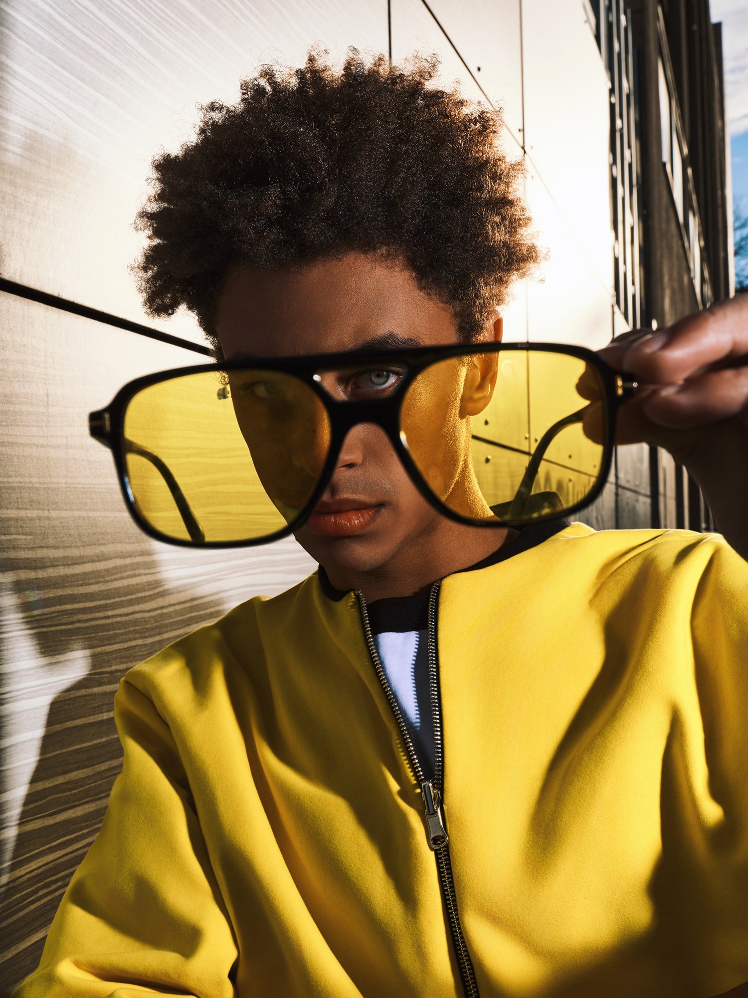 AmirAzari-Bacha 4.jpg