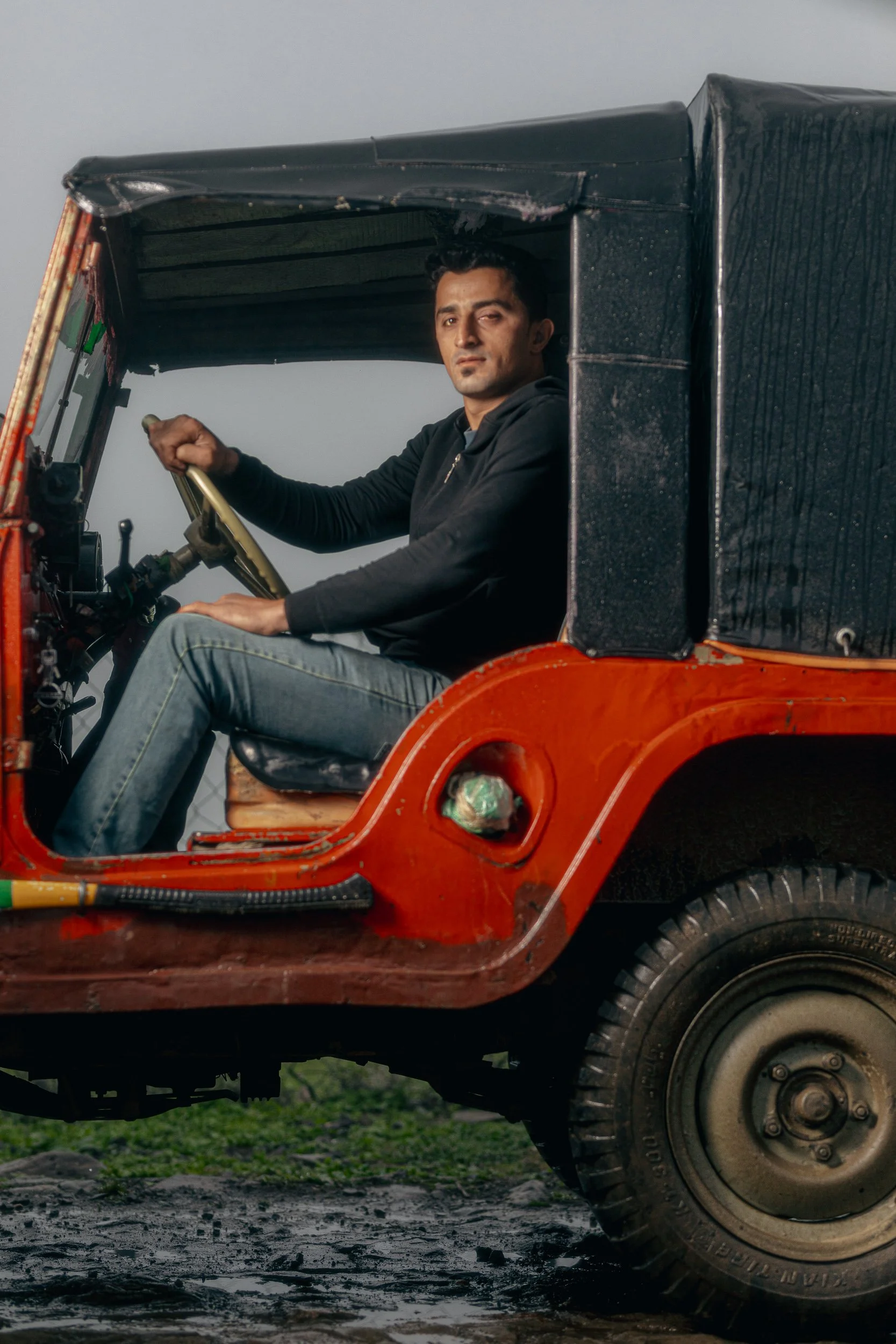 AmirAzari-ExternalIran-Drivers-Portrait-2-1-17.jpg
