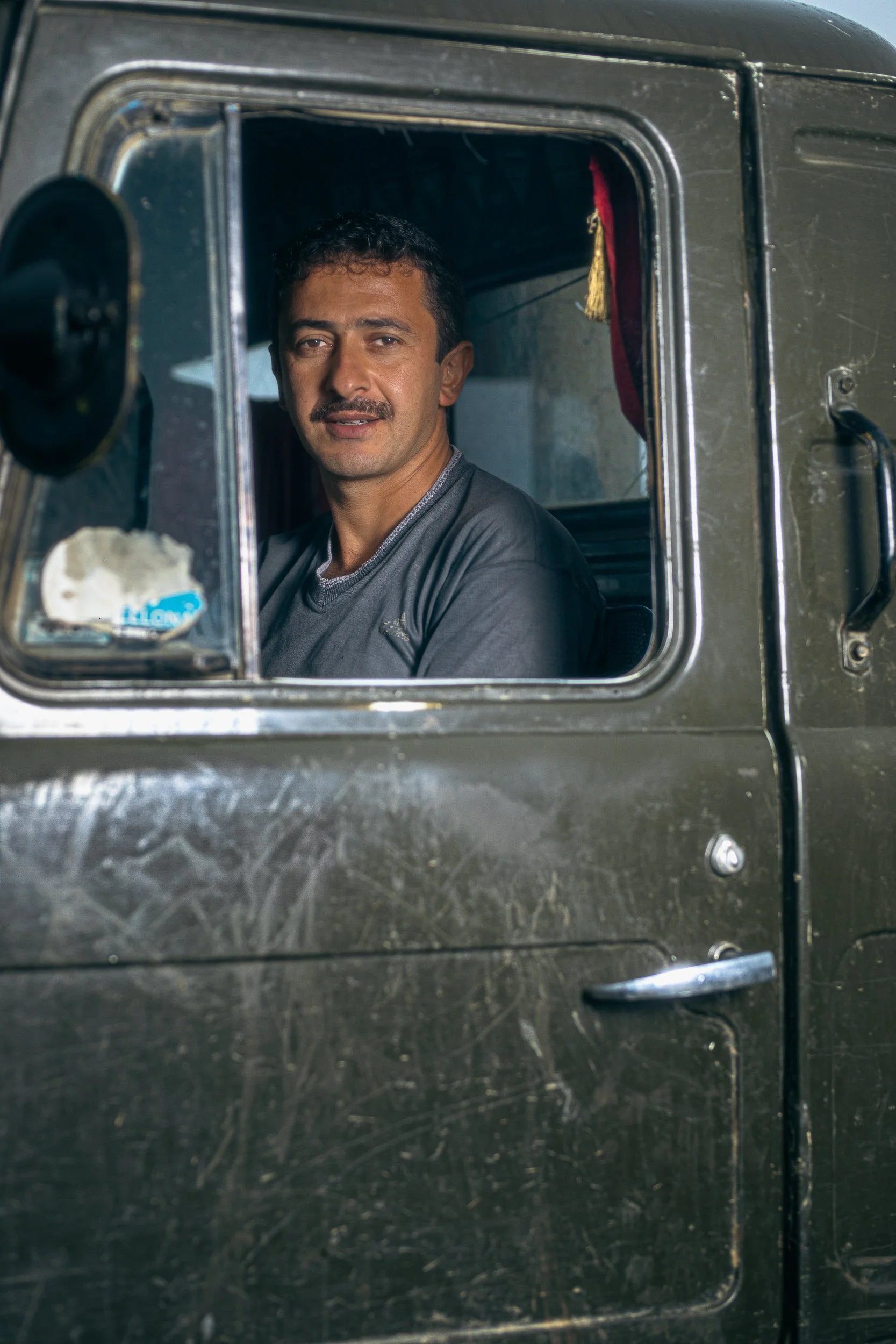 AmirAzari-ExternalIran-Drivers-Portrait-2-1-15.jpg