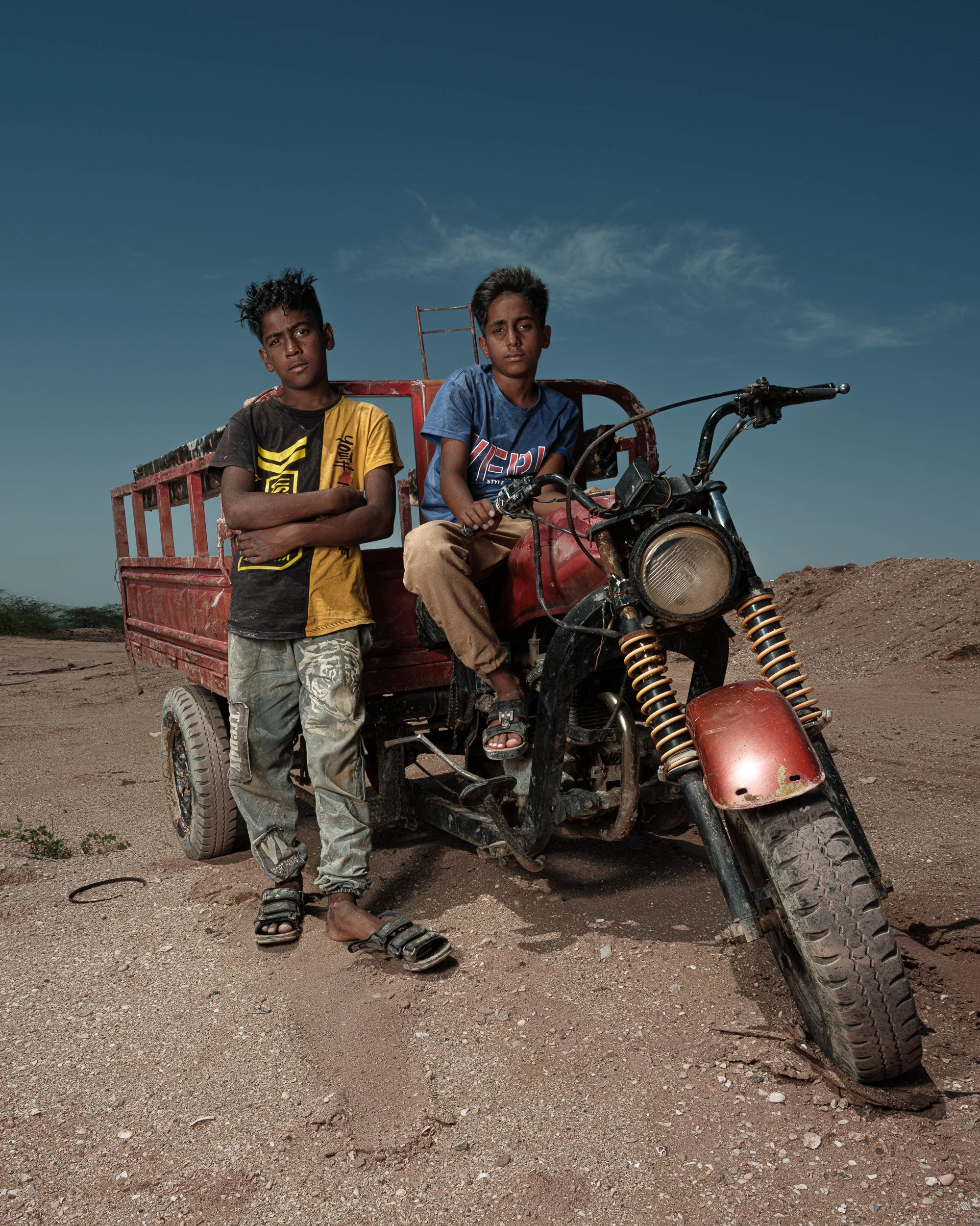 AmirAzari-ExternalIran-Qeshm-Portrait-1-3.jpg