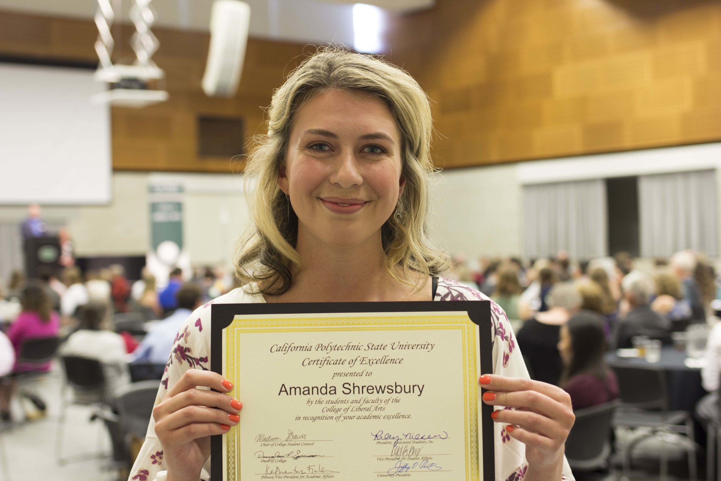 Lab Manager, Amanda Shrewsbury, Recognized with Outstanding Senior in Child Development &amp; Academic Excellence Award at Graduation 2018