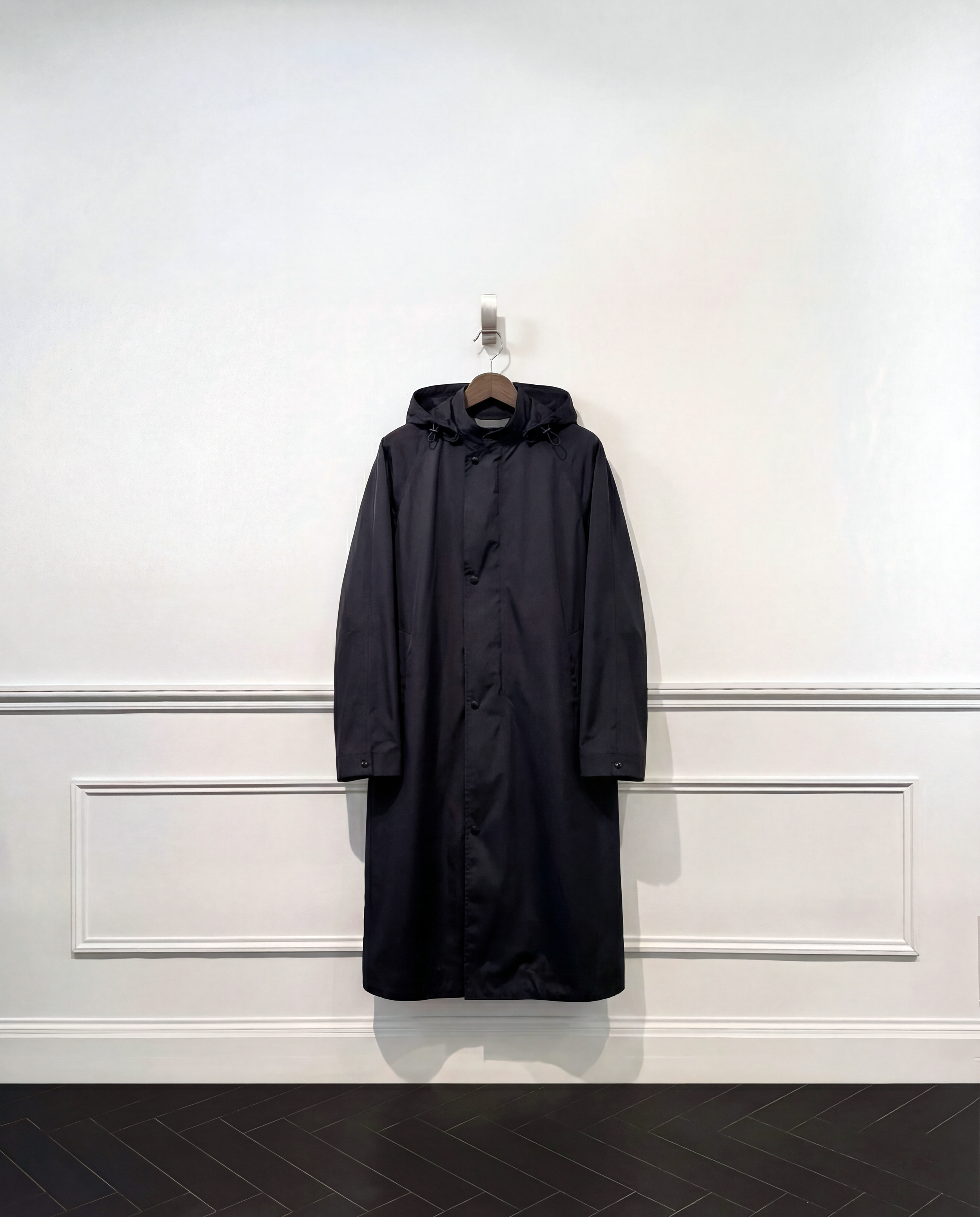 Parka en soie technique noire