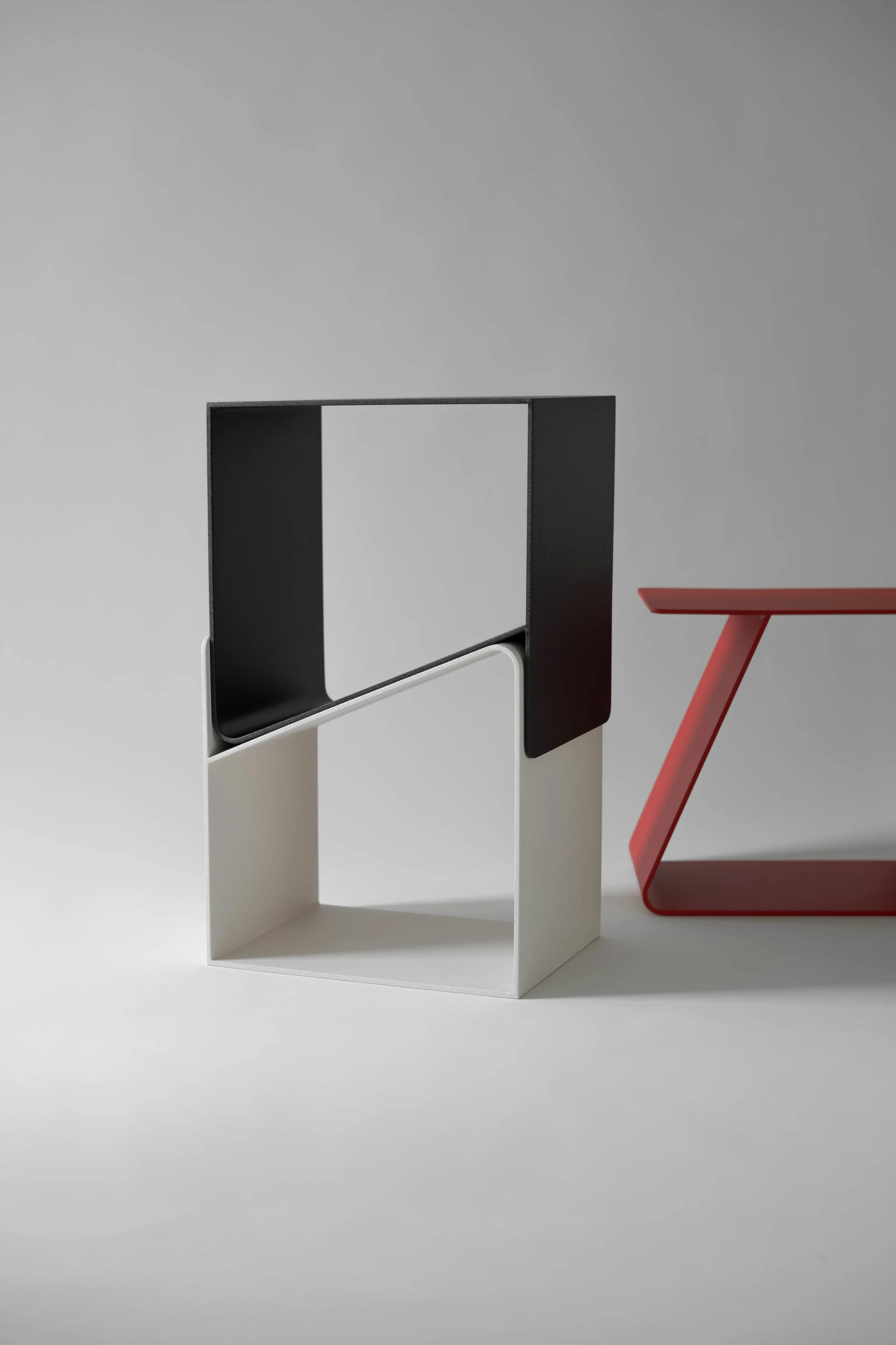 NEUT — Stool (3)