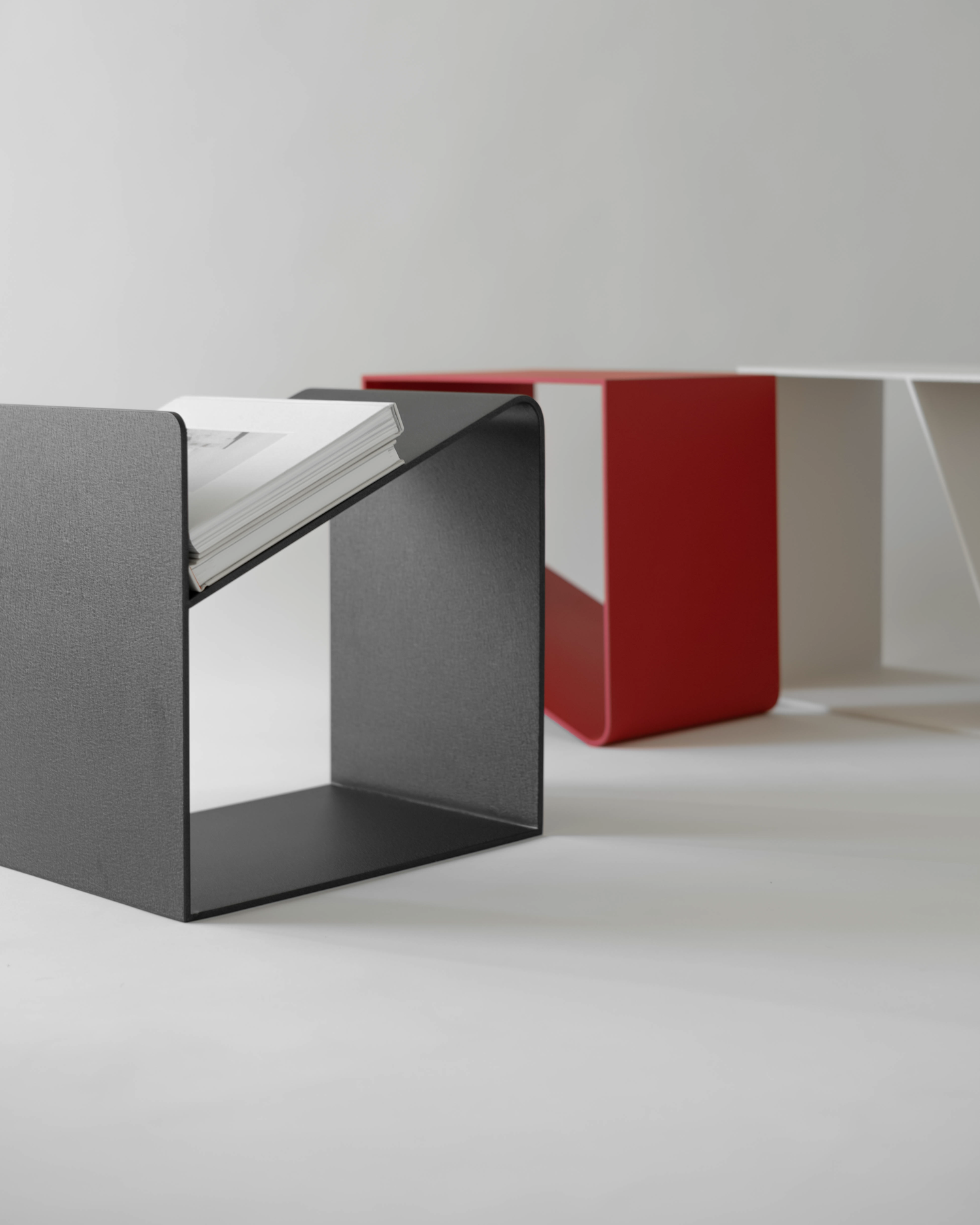 NEUT — Stool (5)