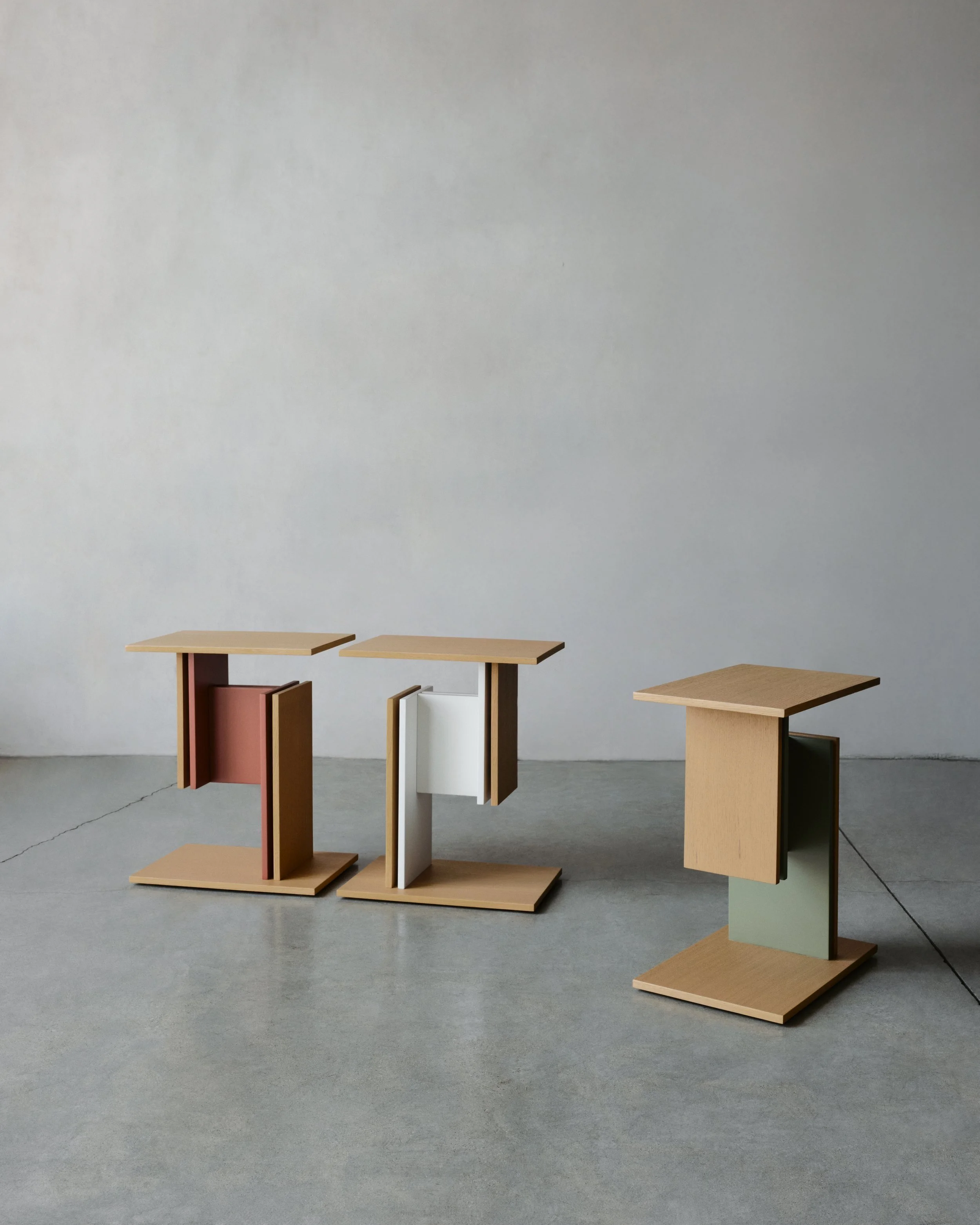 SLVR — Side Table (4)