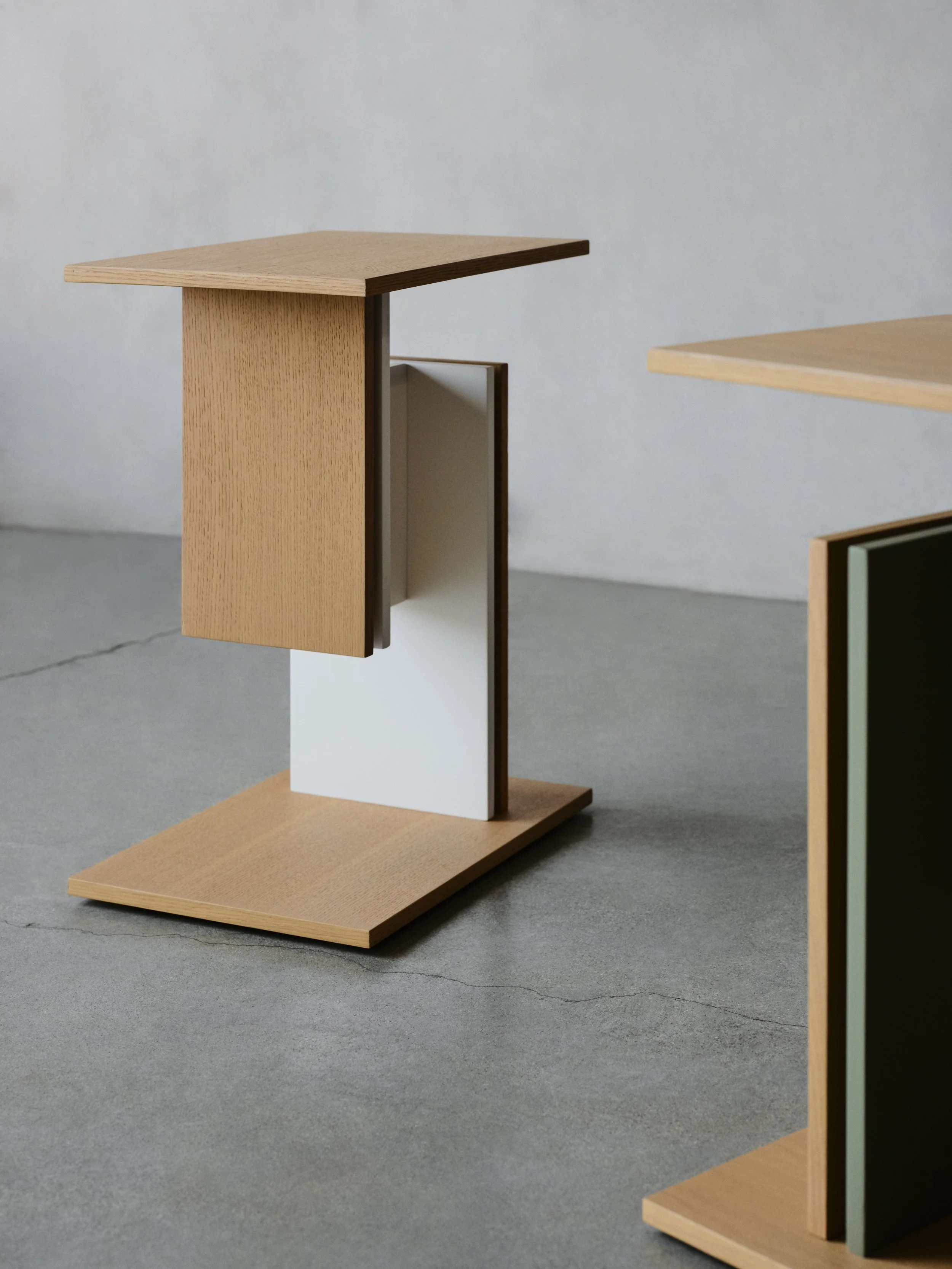 SLVR — Side Table (2)