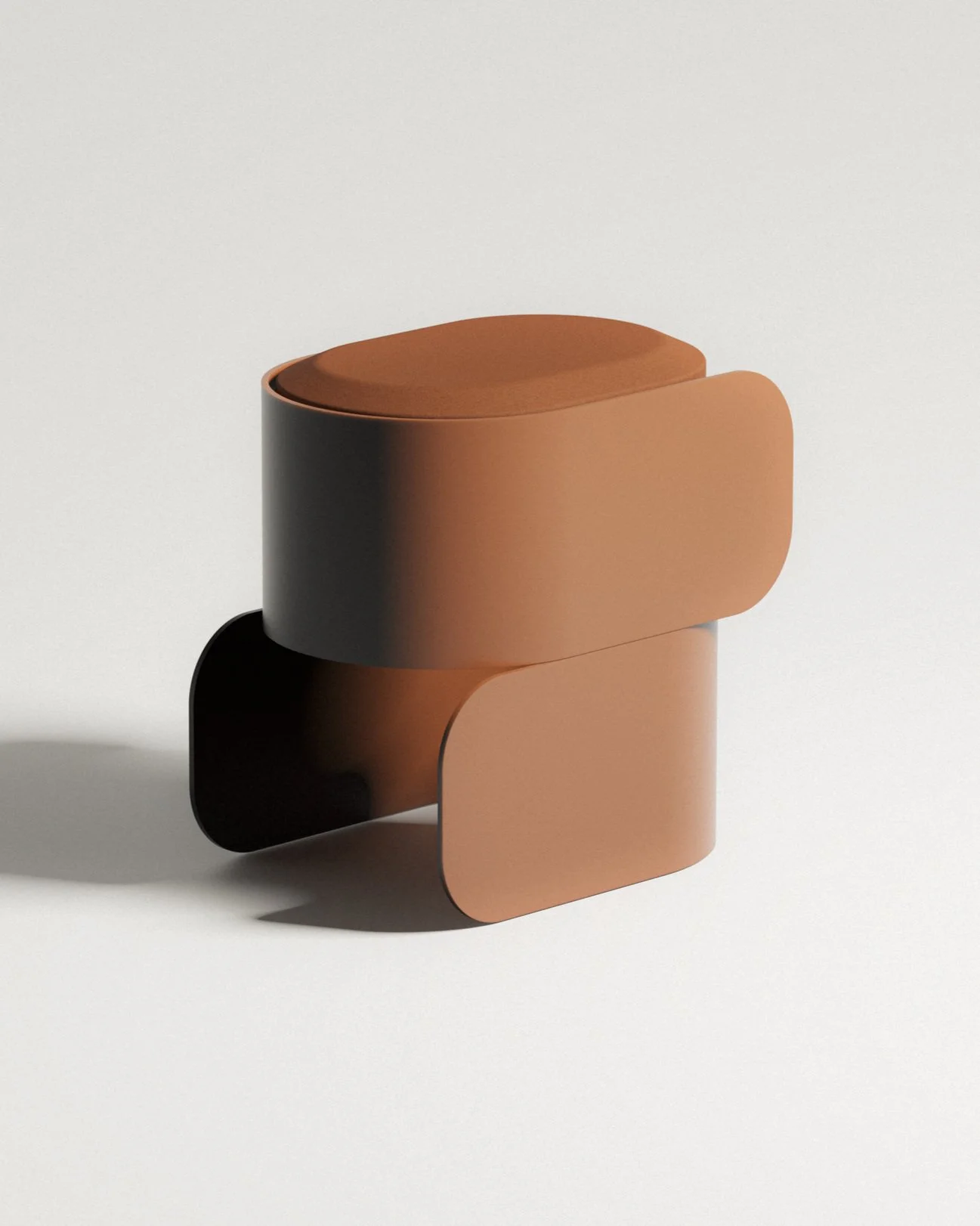 LYNC — Stool (2)