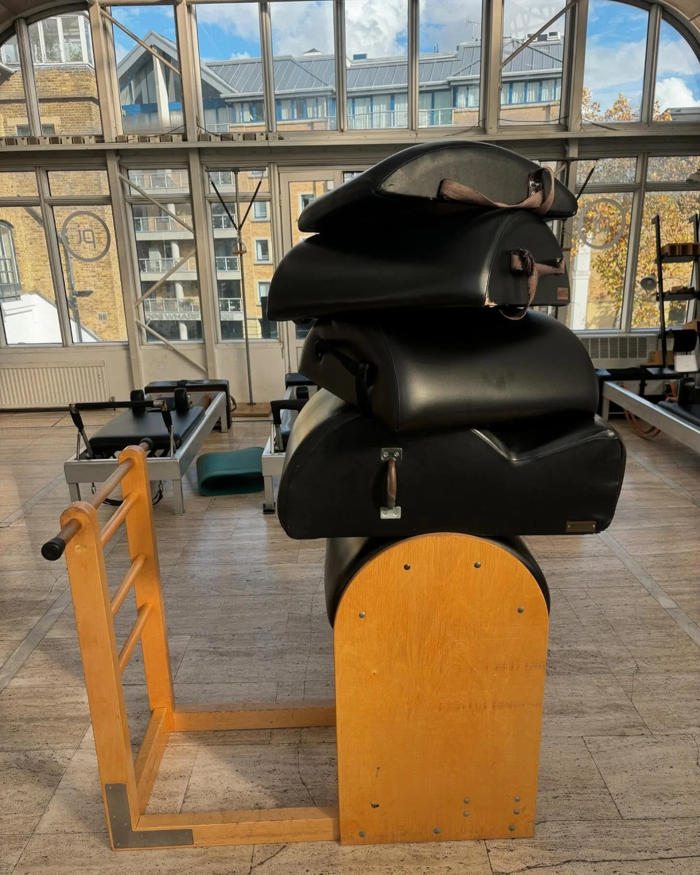 BARRELS IN ACTION WORKSHOP 
When? 
Friday 14th November 2025
4:30 PM  6:30 PM
Pi Studios 
With? 
@chrisniaros 
It’s A Family Affair
Each Barrel in the Pilates studio carries a distinct purpose - to meet the spine, open the chest, lengthen t