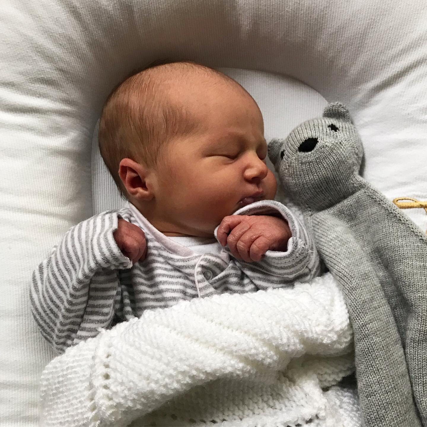 Exactly one week since our little girl came into the world - healthy, happy and the most beautiful thing we have ever seen ✨

P.S Her name is Isla Beatrix! (Or at least until I change my mind again 😬)