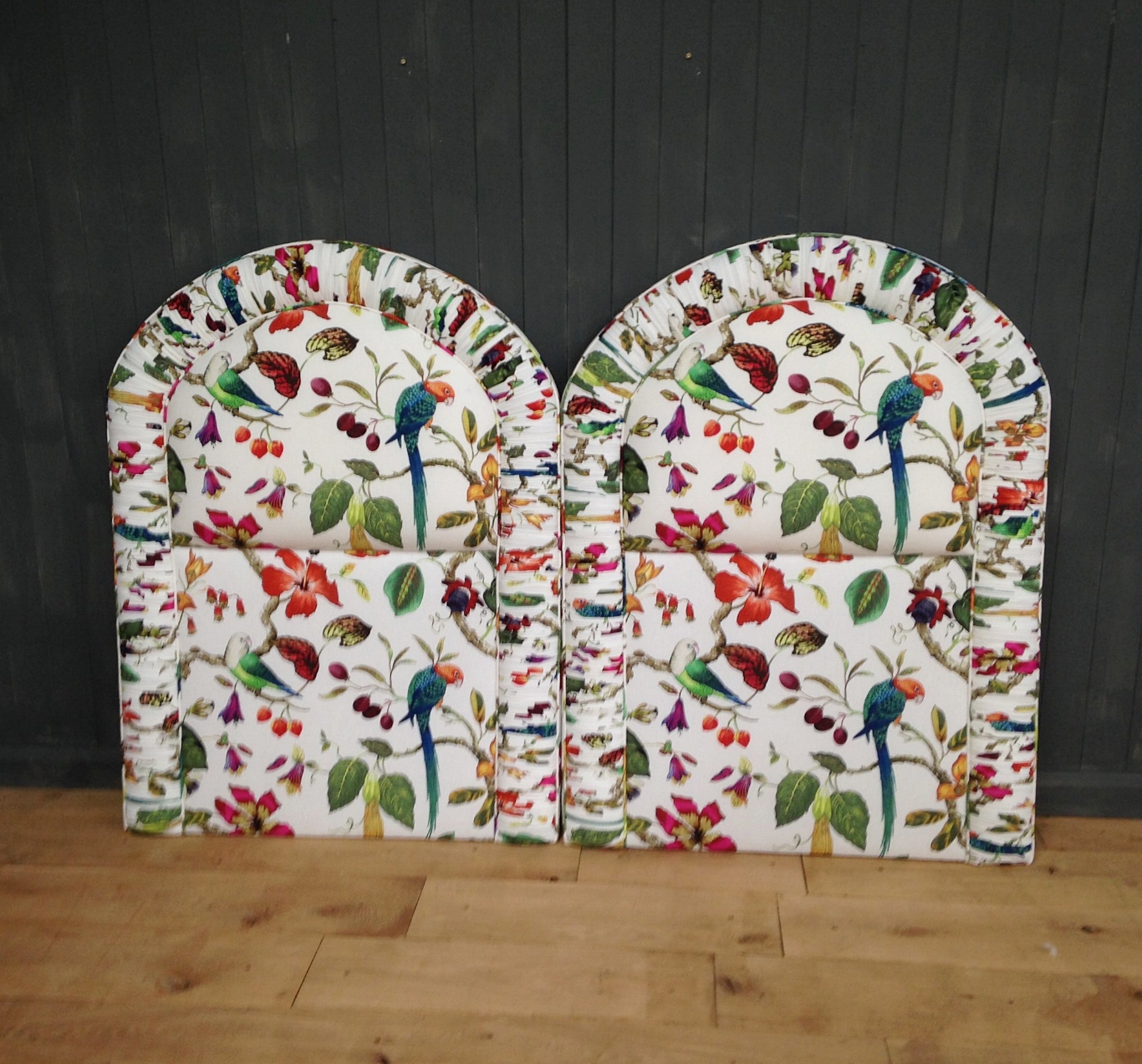 Bespoke - twin with rouched borders