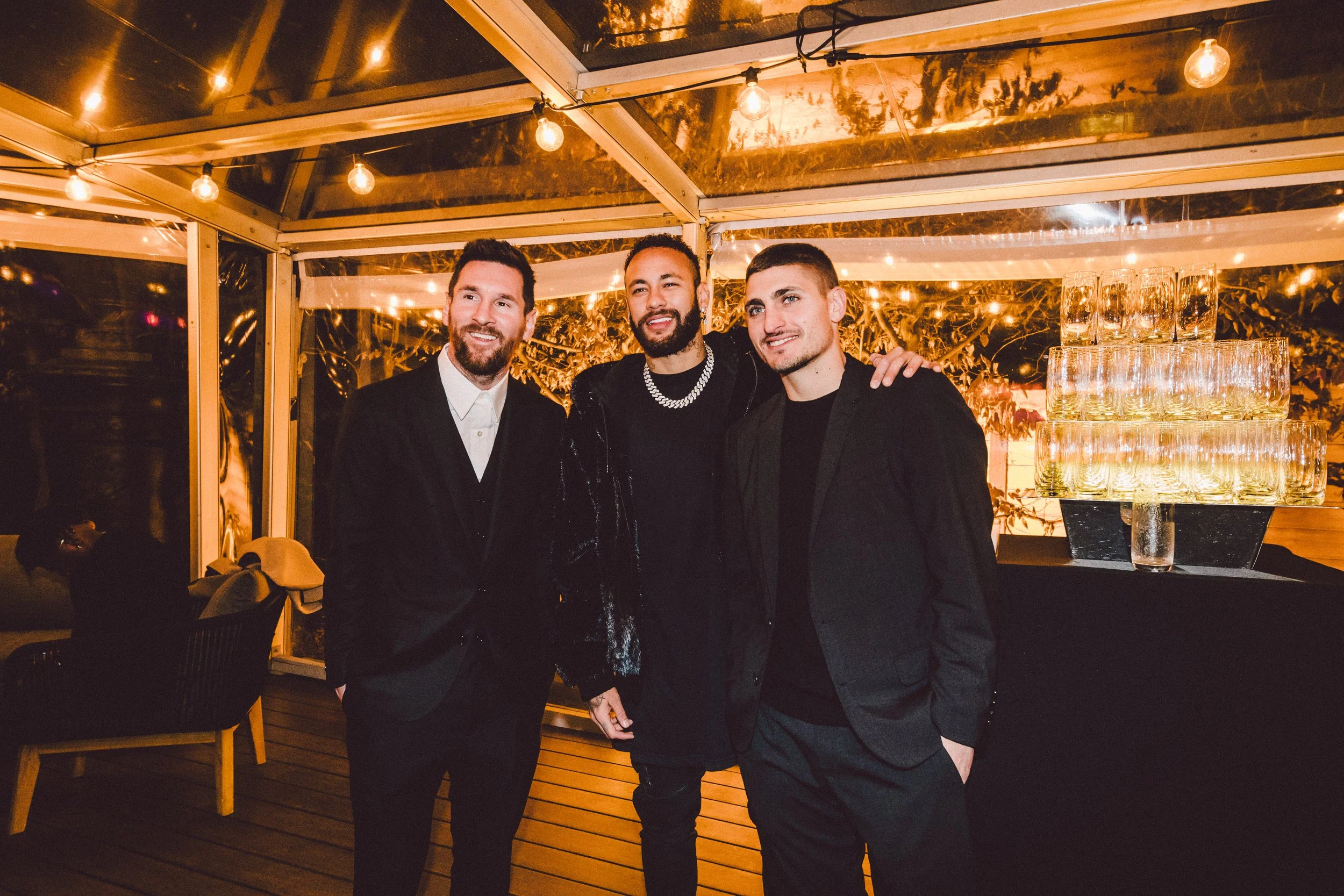 STRONG3R_SHOTBYWOZNIAK_64 2.JPG