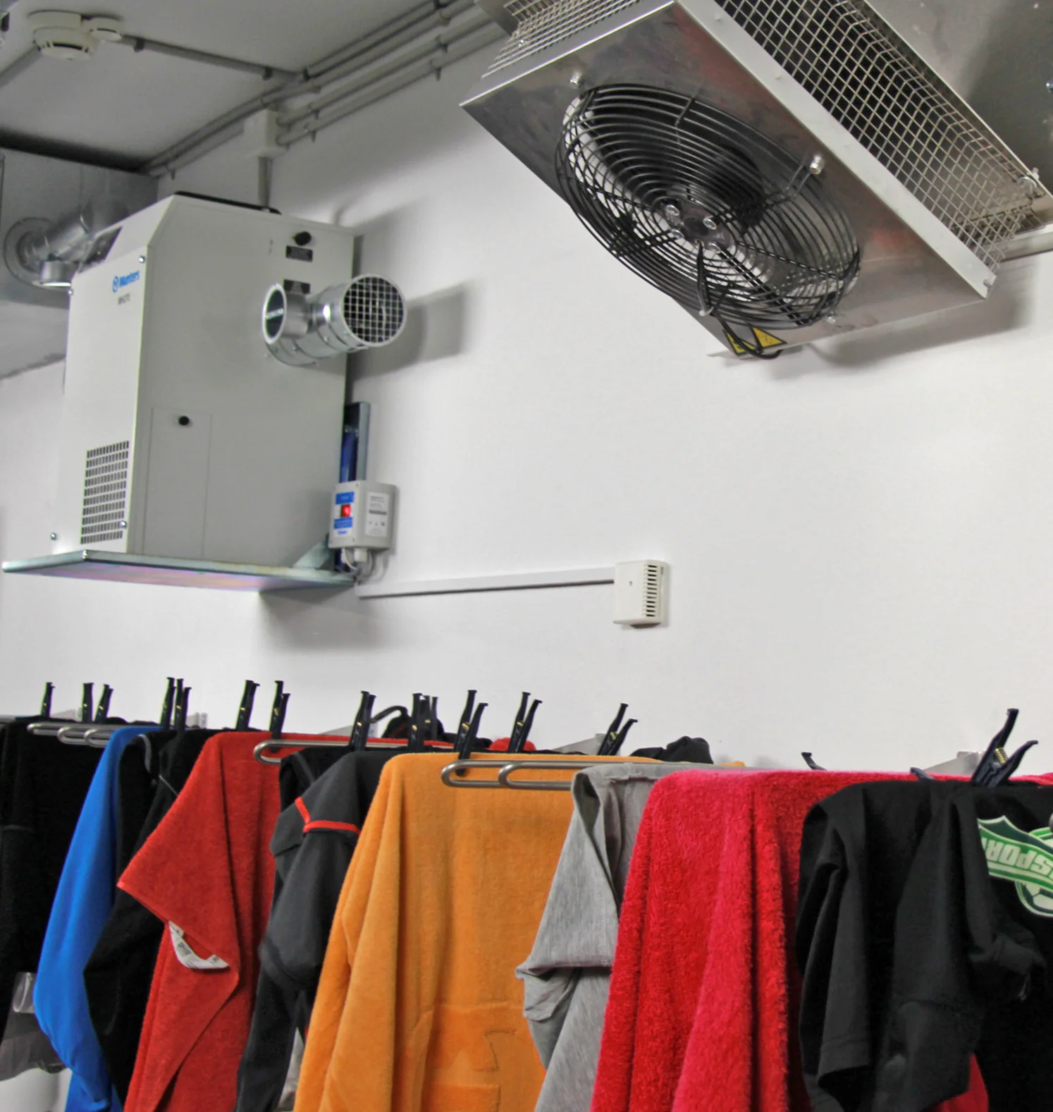 Clothes_in_DryingRoom.jpg