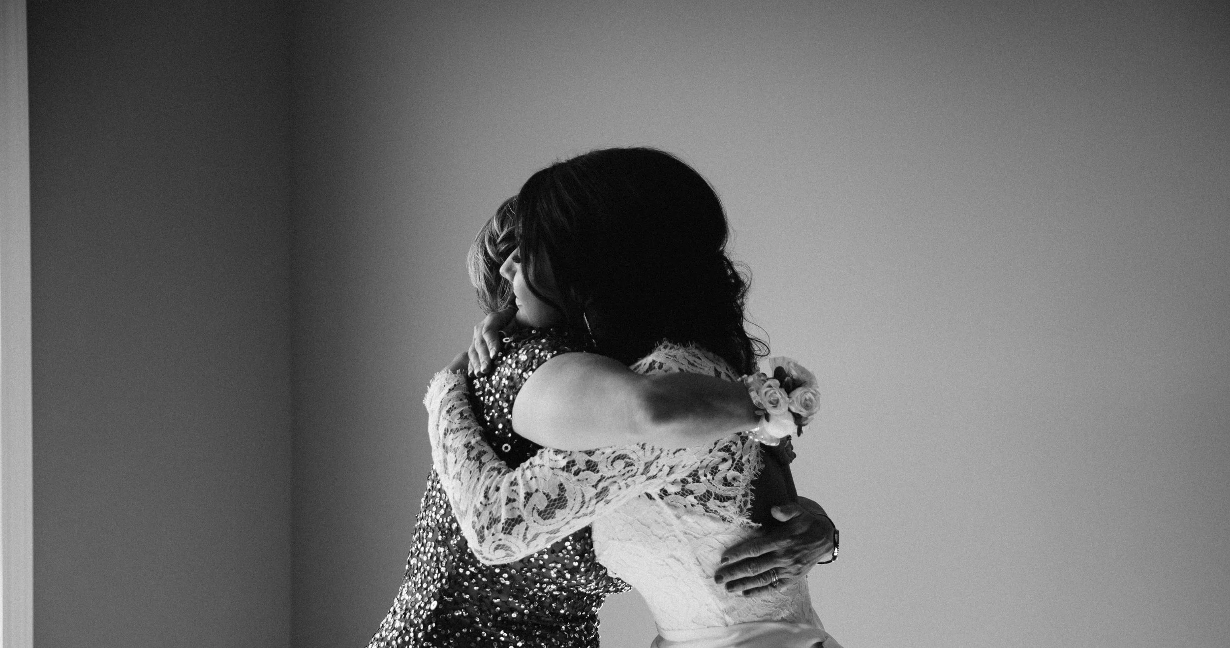 KateAlexWedding+GettingReady-0116.jpg