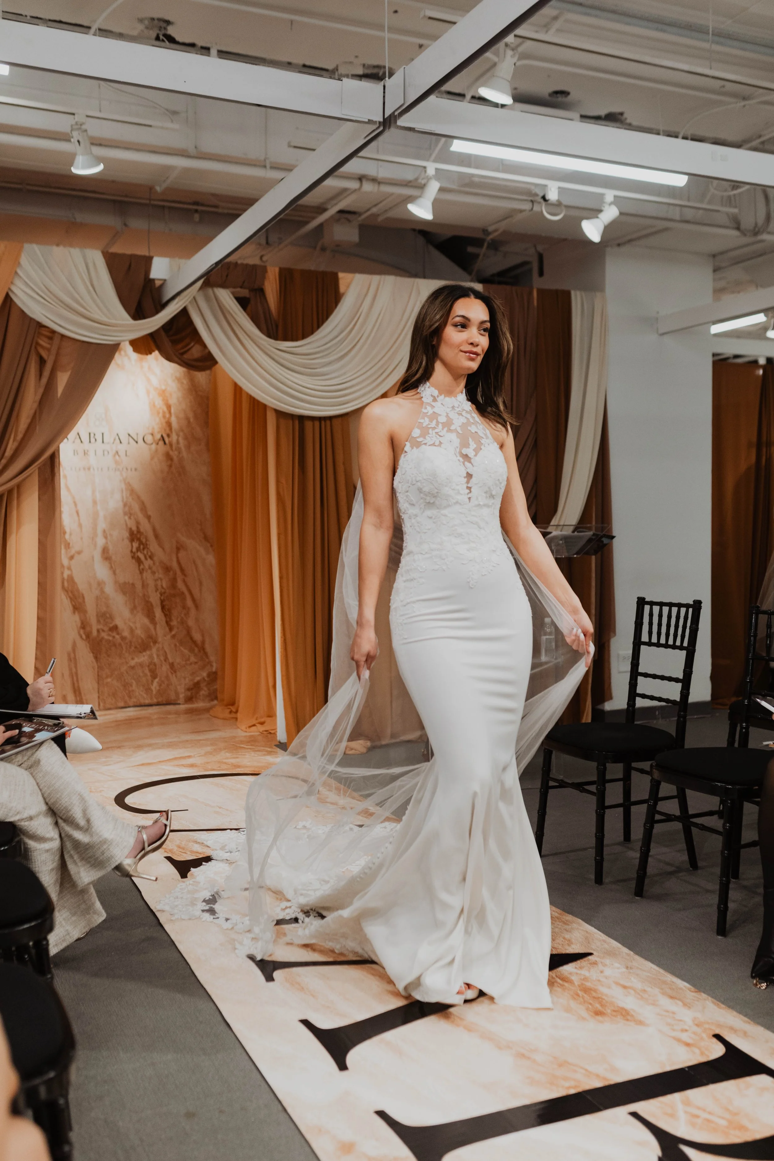 BRIDALMARKETSPRING2025_casablanca_0355.jpg