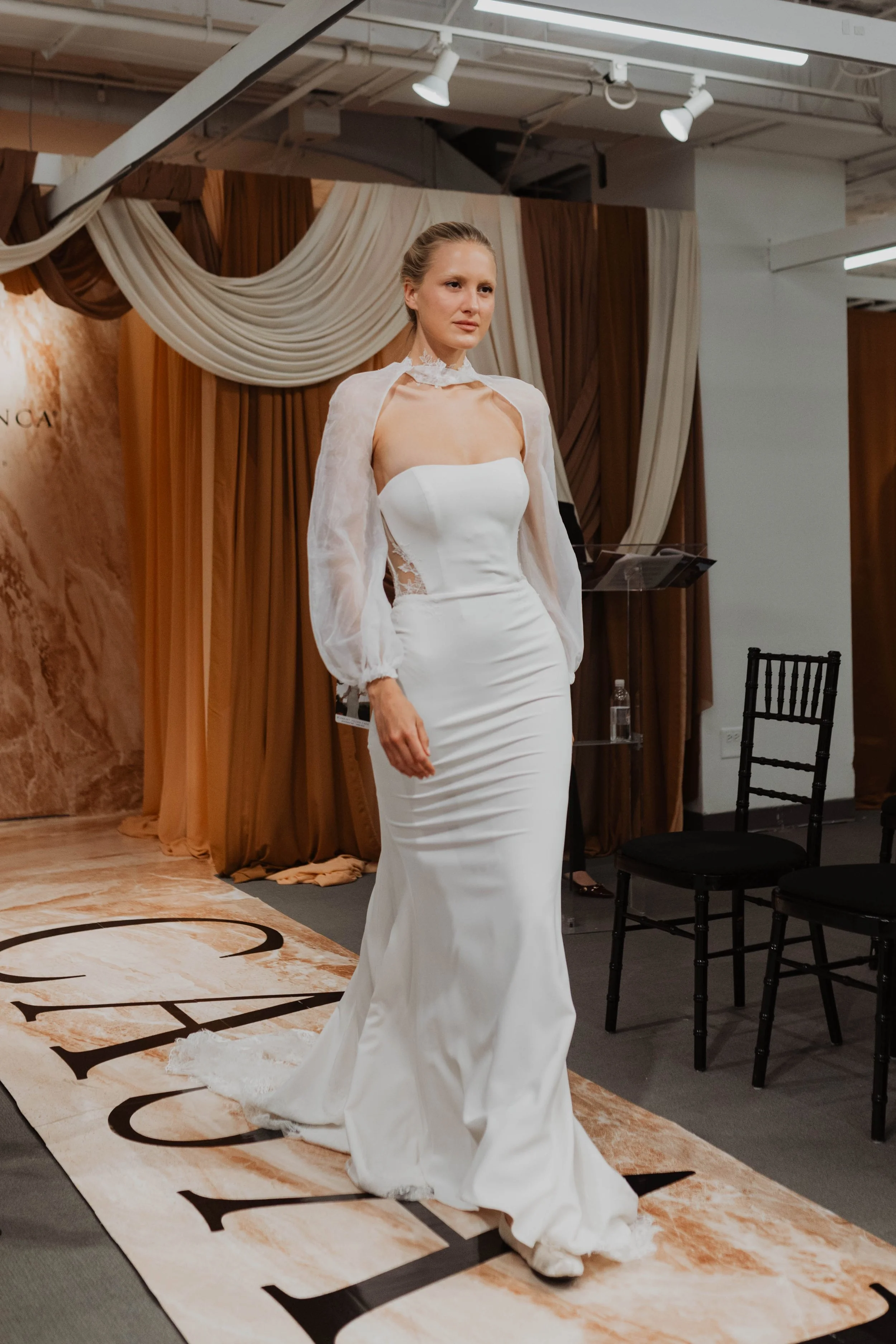 BRIDALMARKETSPRING2025_casablanca_0378.jpg