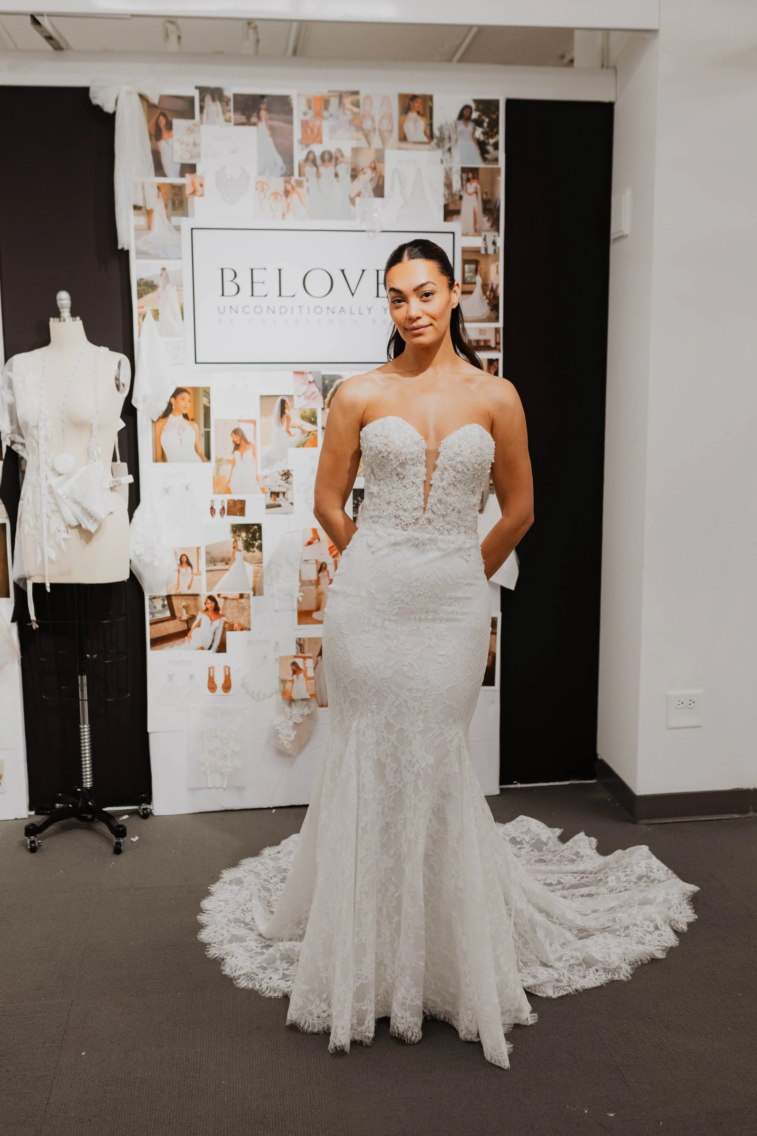 BRIDALMARKETSPRING2025_casablanca_0470.jpg