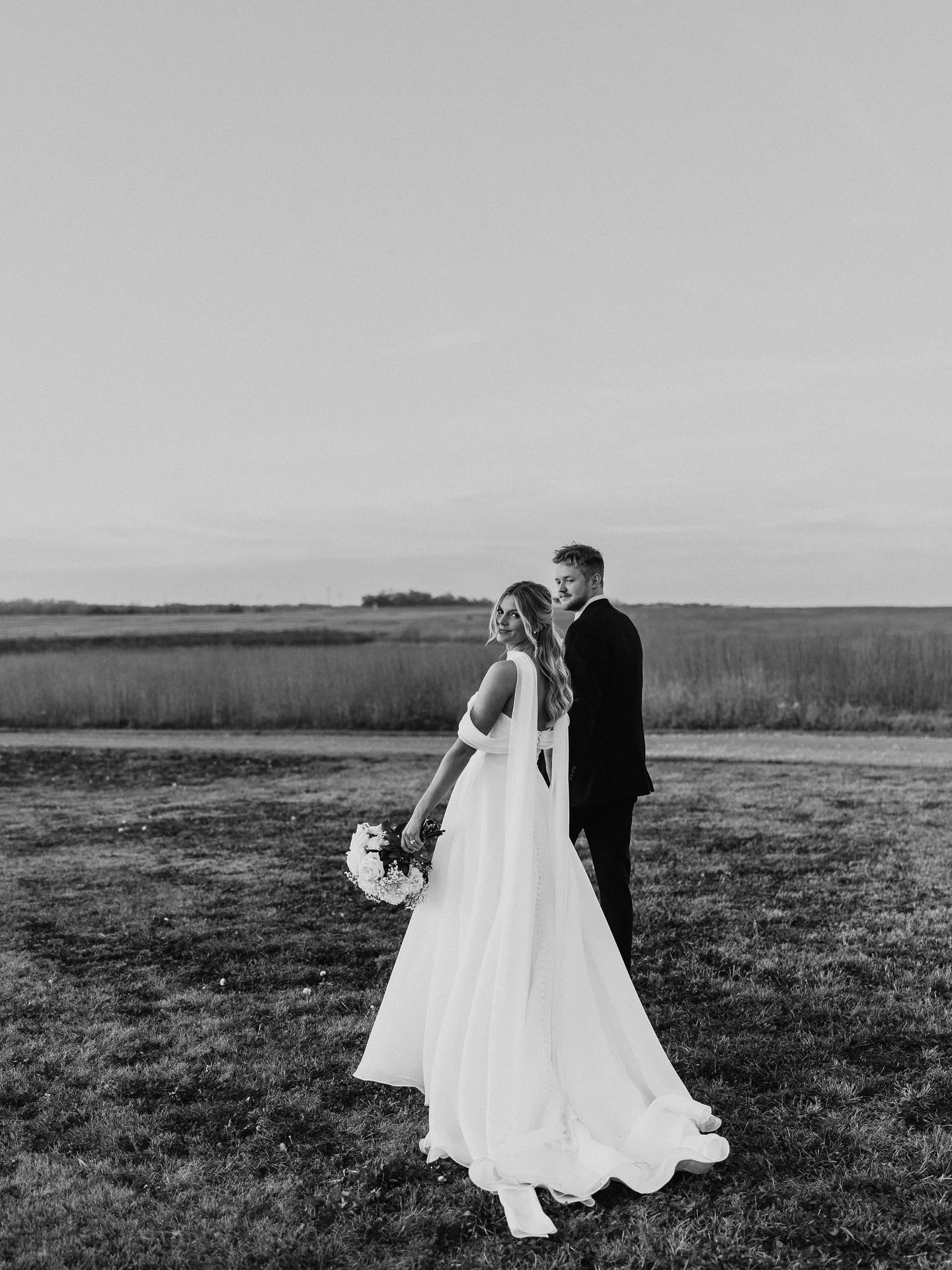 Couldn&rsquo;t have made my first post back more difficult if I tried&hellip; HOW do you pick 10 + HOW do you choose which is first?! 😩 // 📷 :: @alexbo.photo #swbbkcbride