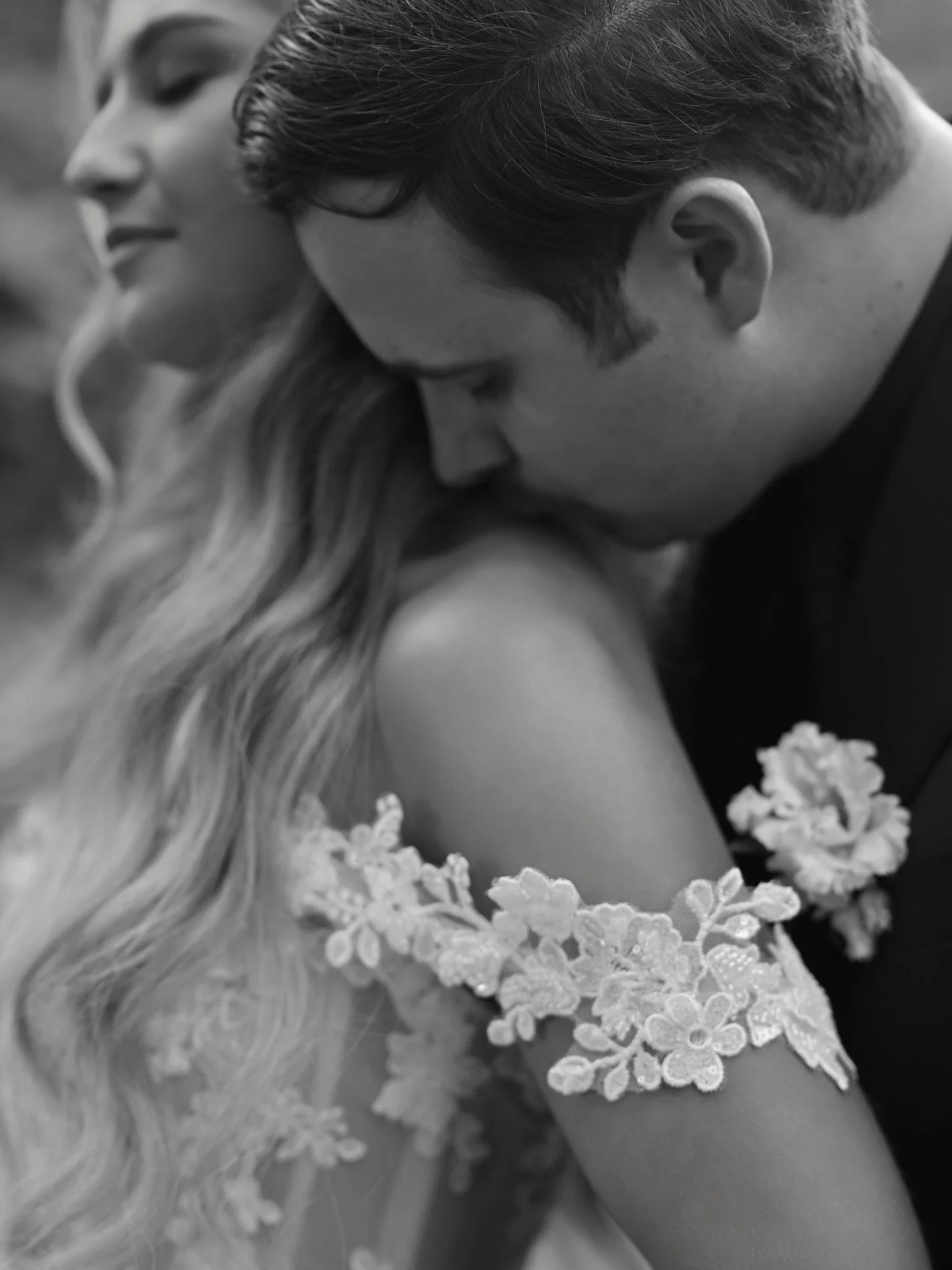 Forever in Florence 🦋 // 📷 :: elysianbloom @eclecticelegancephoto #swbbkcbride