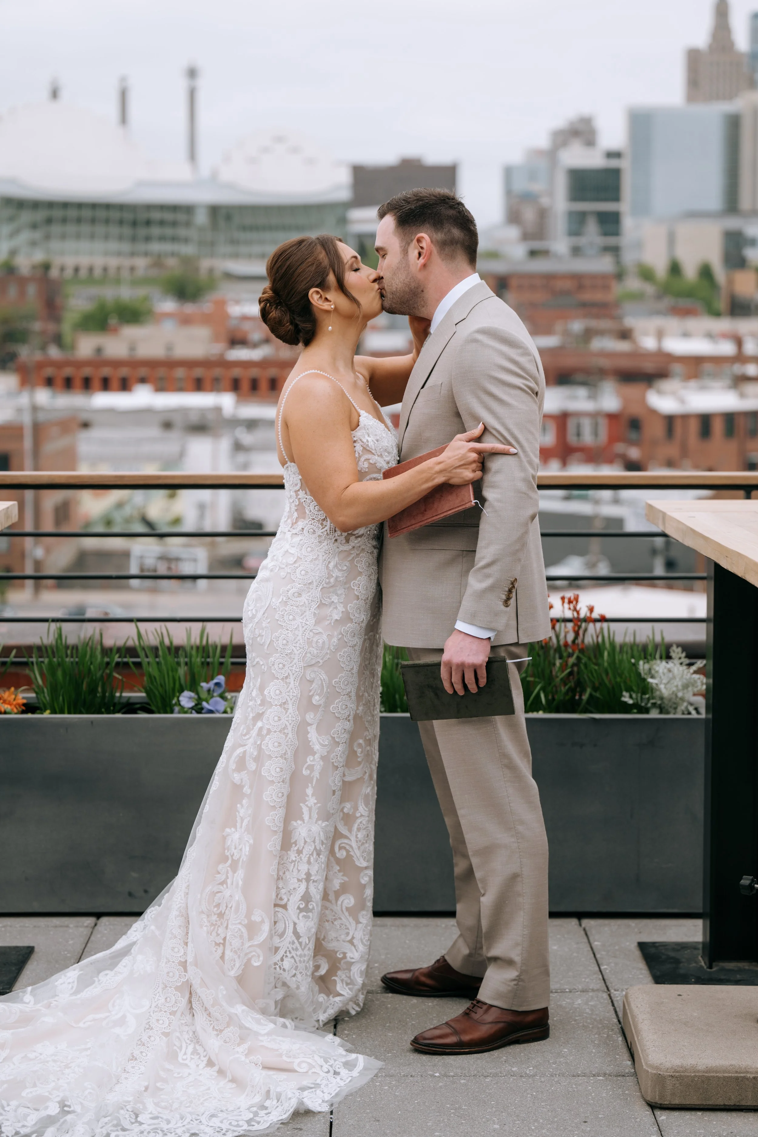 L&D Wedding_JMP241.jpg