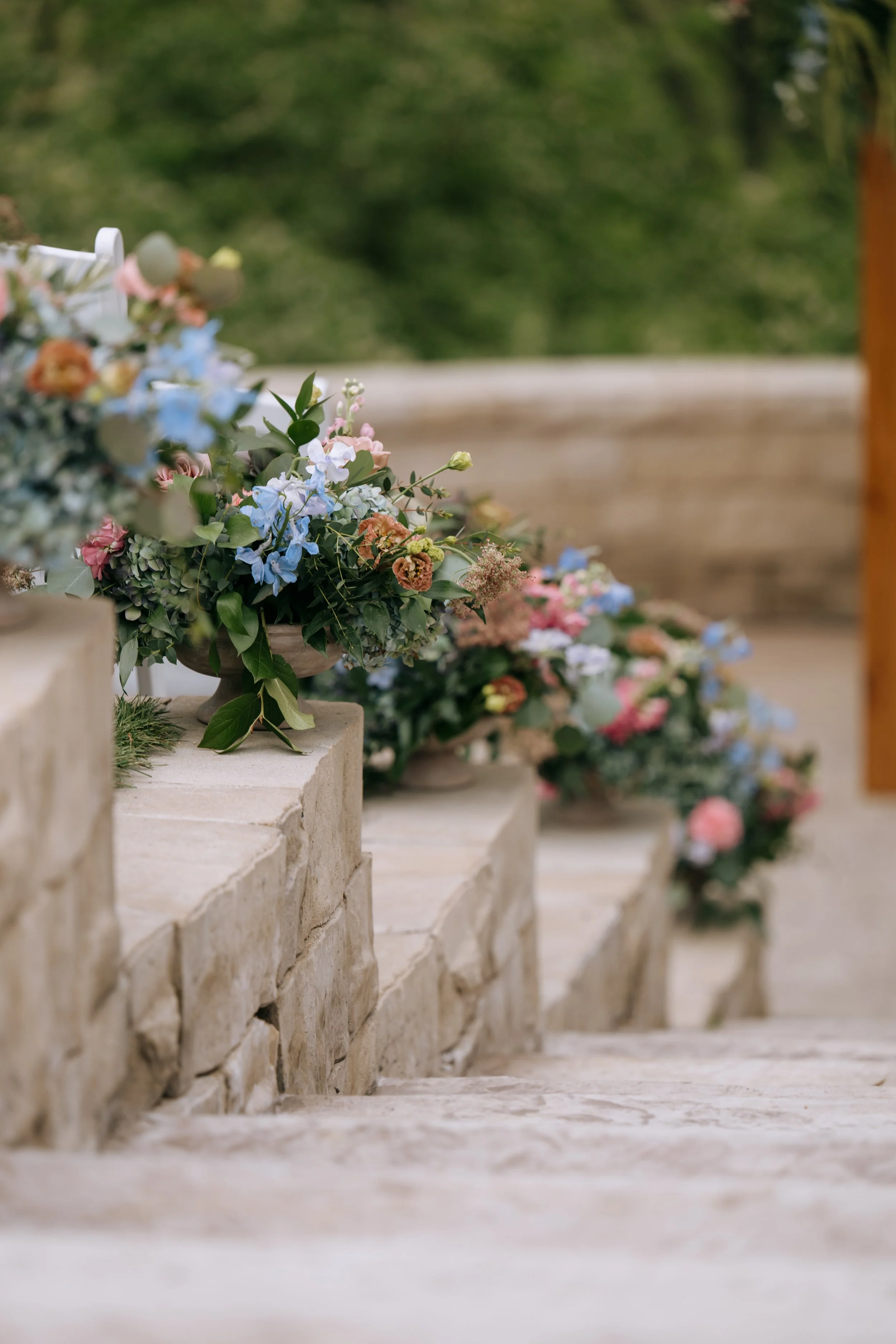 L&D Wedding_JMP603.jpg