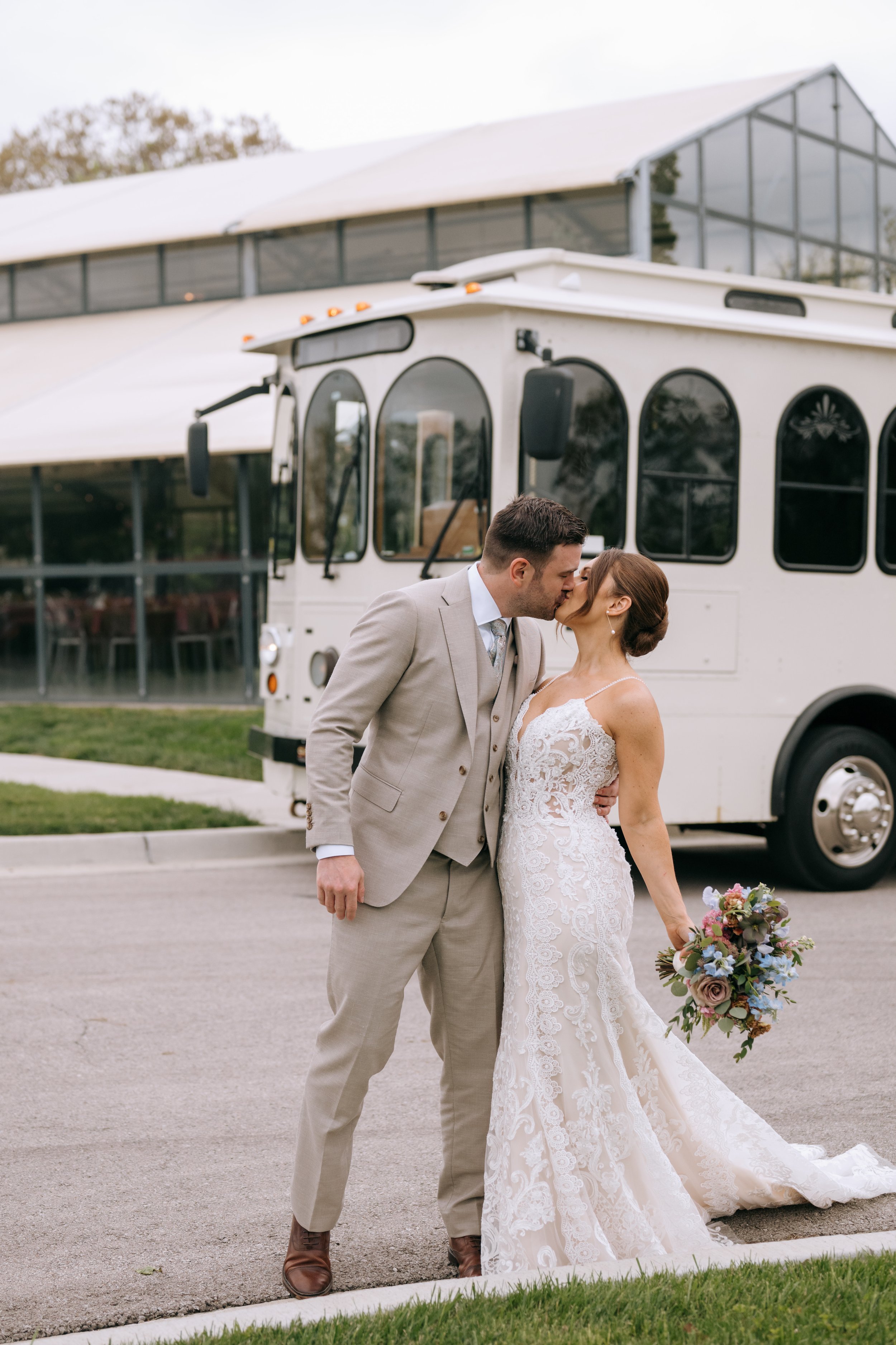 L&D Wedding_JMP571.jpg