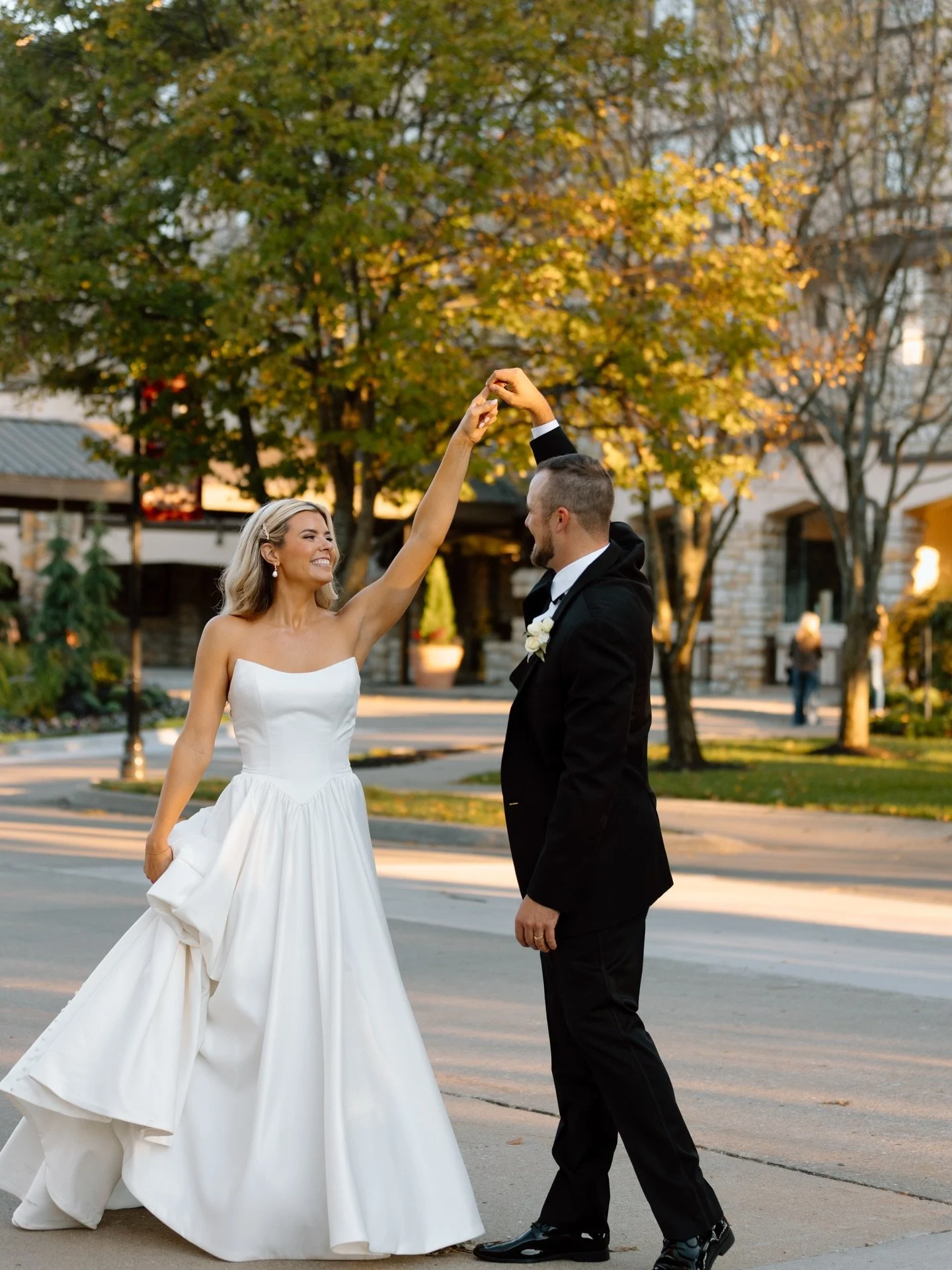 Locked it down 🔒 // 📷 :: @carlienicole.photography #swbbkcbride