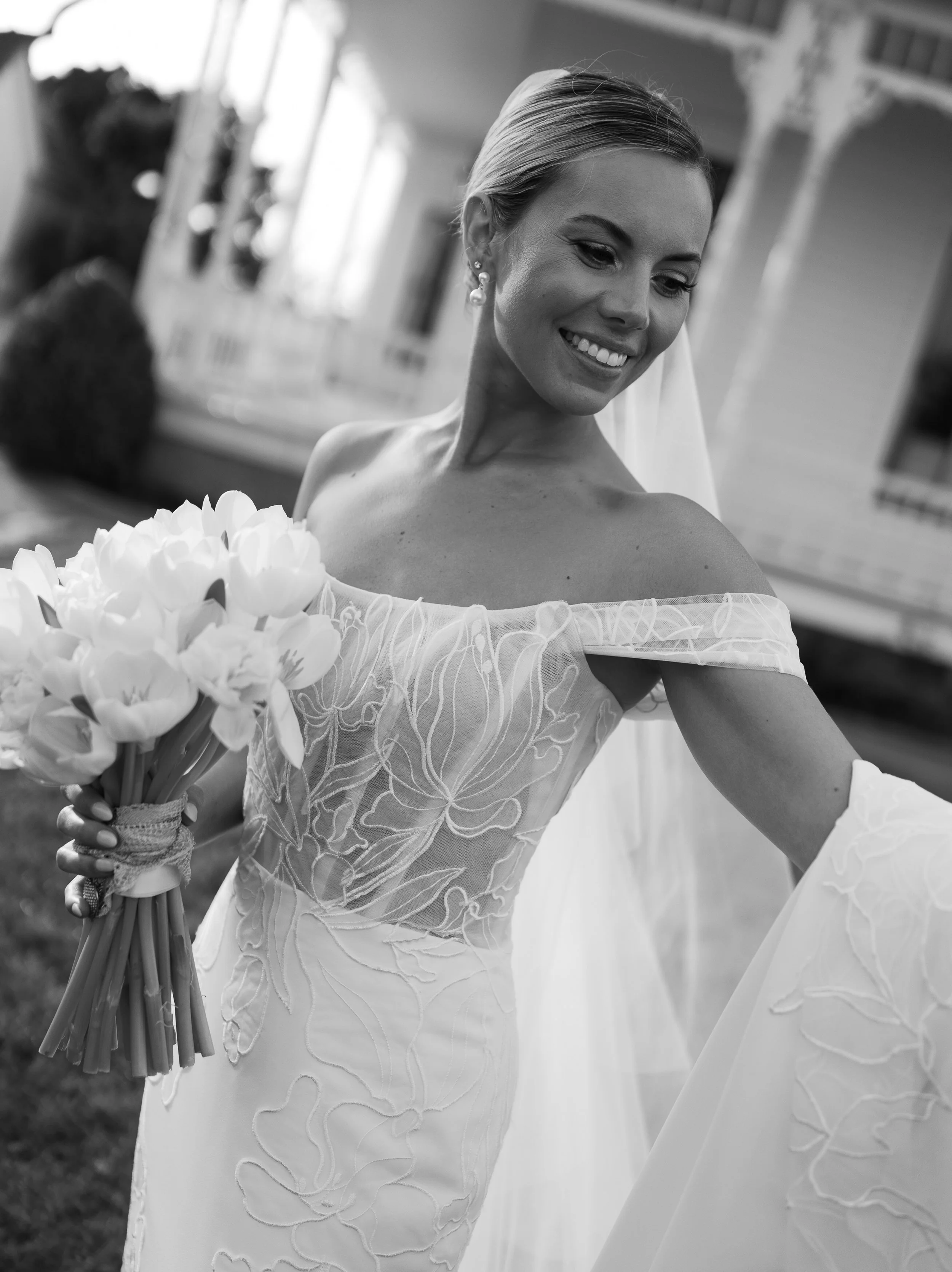 Goodbye 😚🤌 // 📷 :: @megphillips.photo #swbbkcbride
