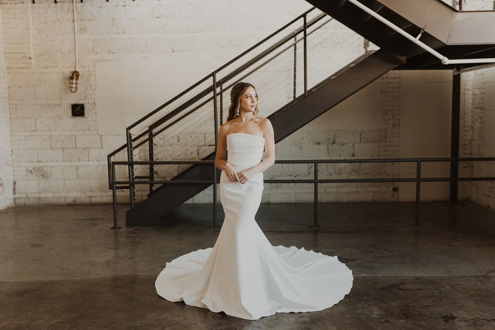 TRUNK SHOW SNEAK PEEK: Robert Bullock Bride Extended Sizes
