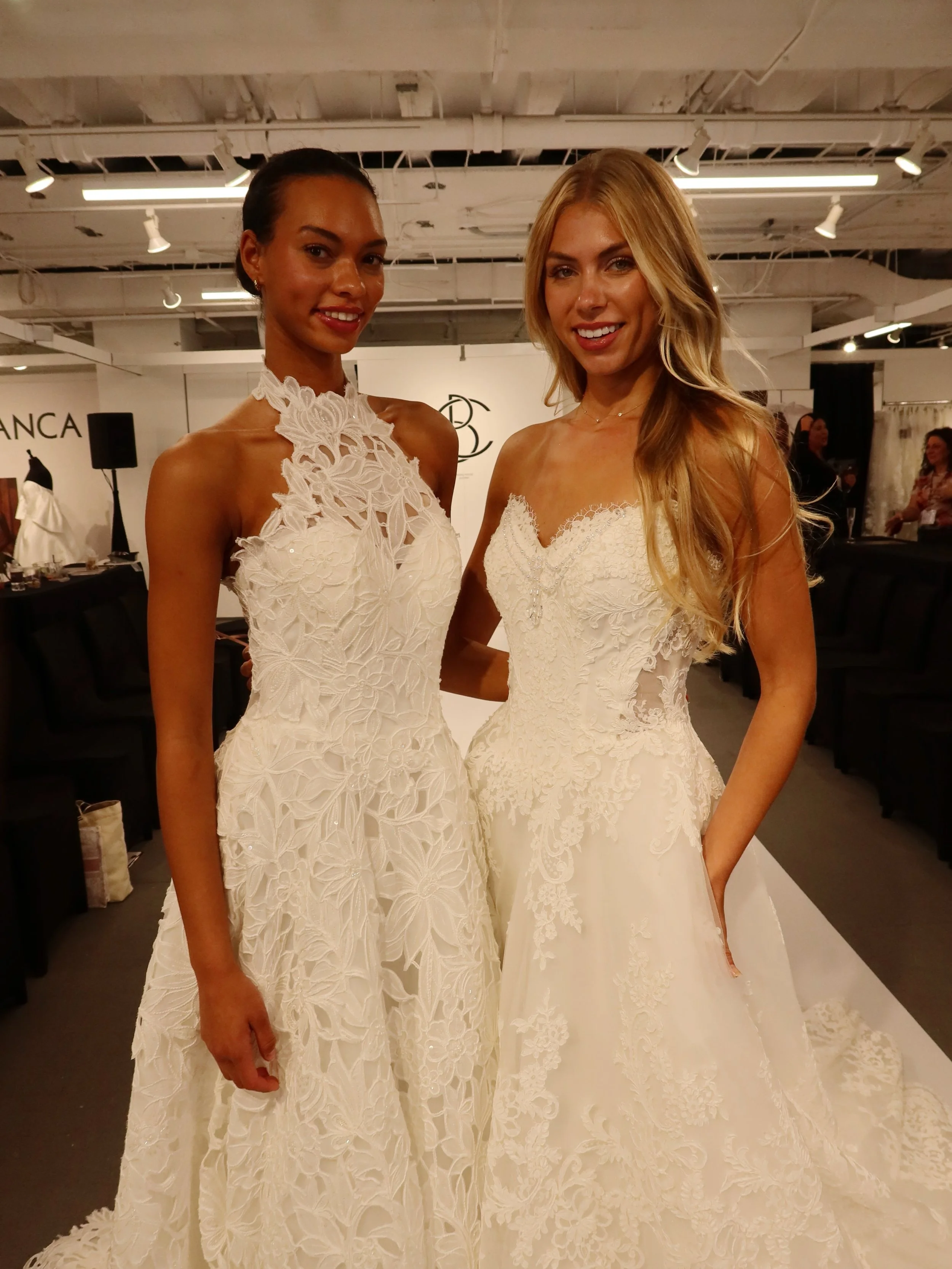 Day one market things ✨ Halters + ballgowns + lace oh myyyyyyyyyyyy 🤗 

#bridalmarket #chicago #2027bride #2027wedding #engaged