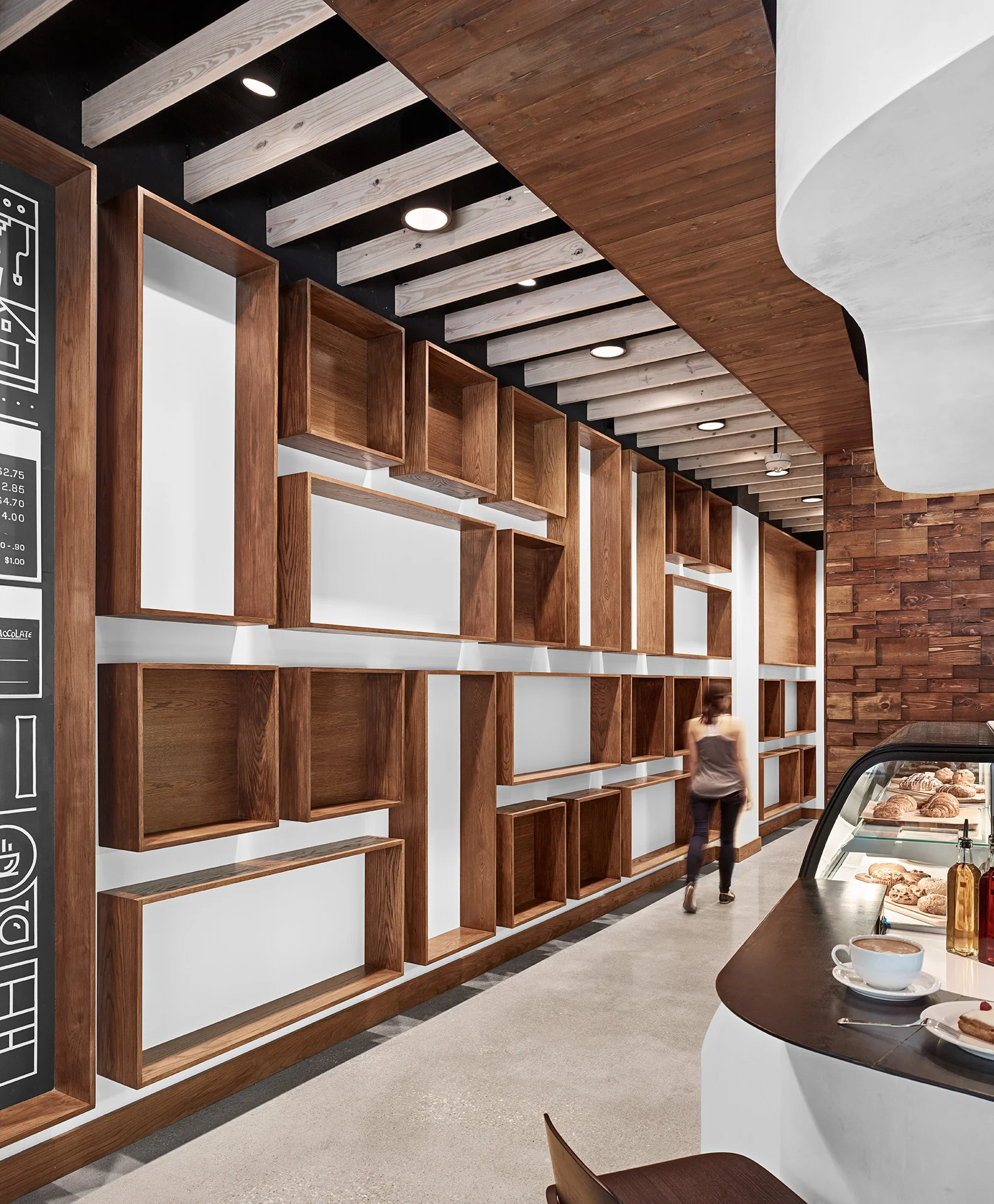 MEDICI_DISPLAY-SHELVING.jpg
