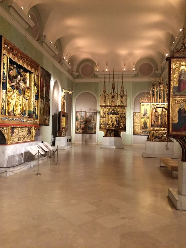 Exploring the Craft of Gilding in Budapest's National Gallery