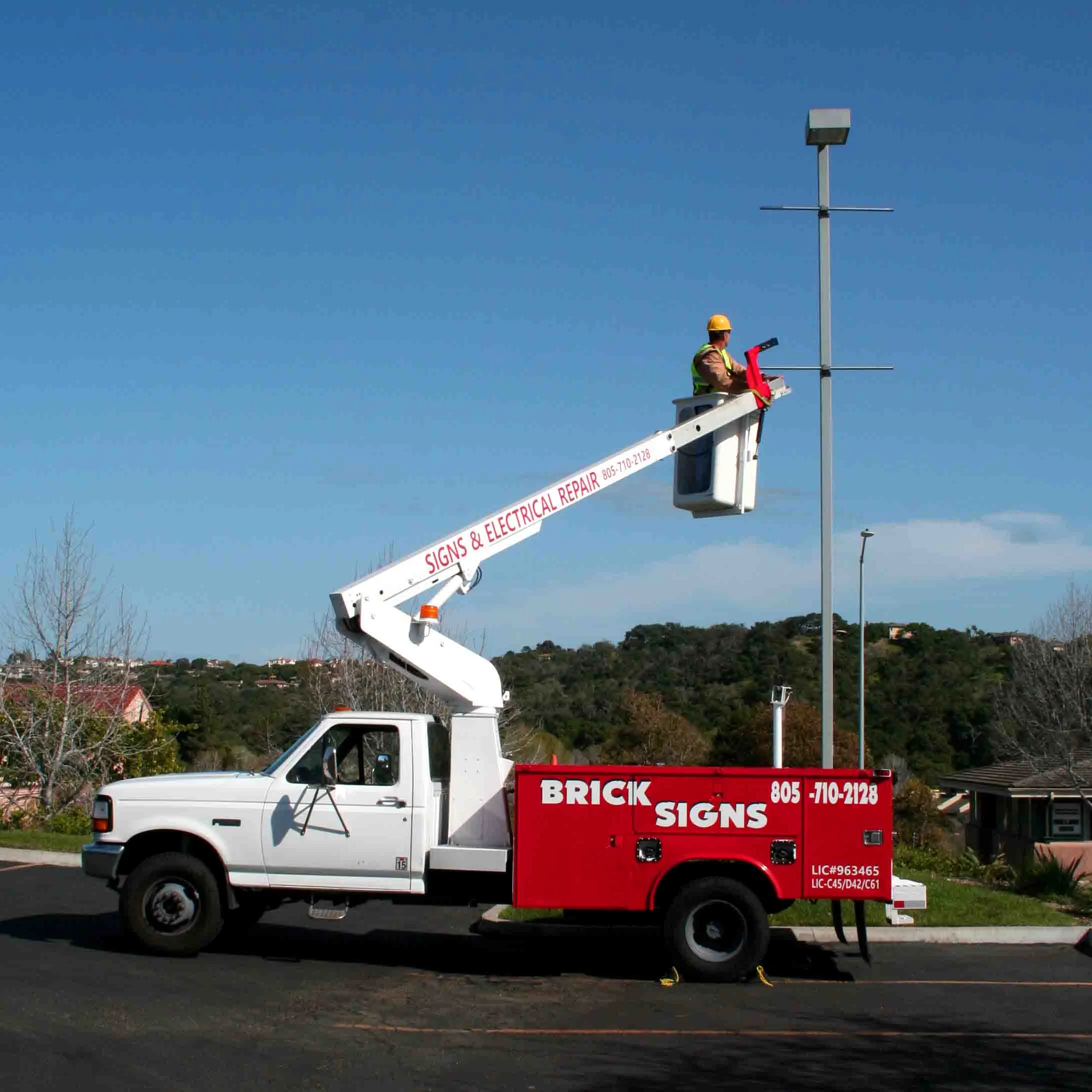 Parking lite 2.jpg